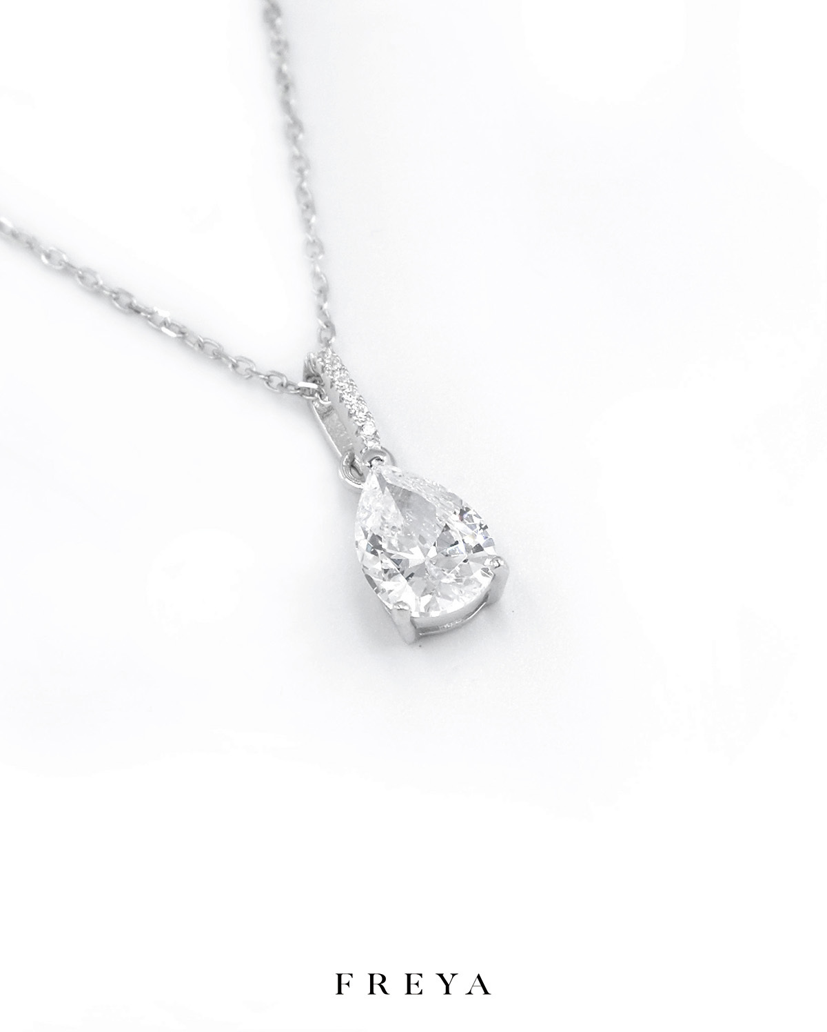 FREYA 水滴吊墜