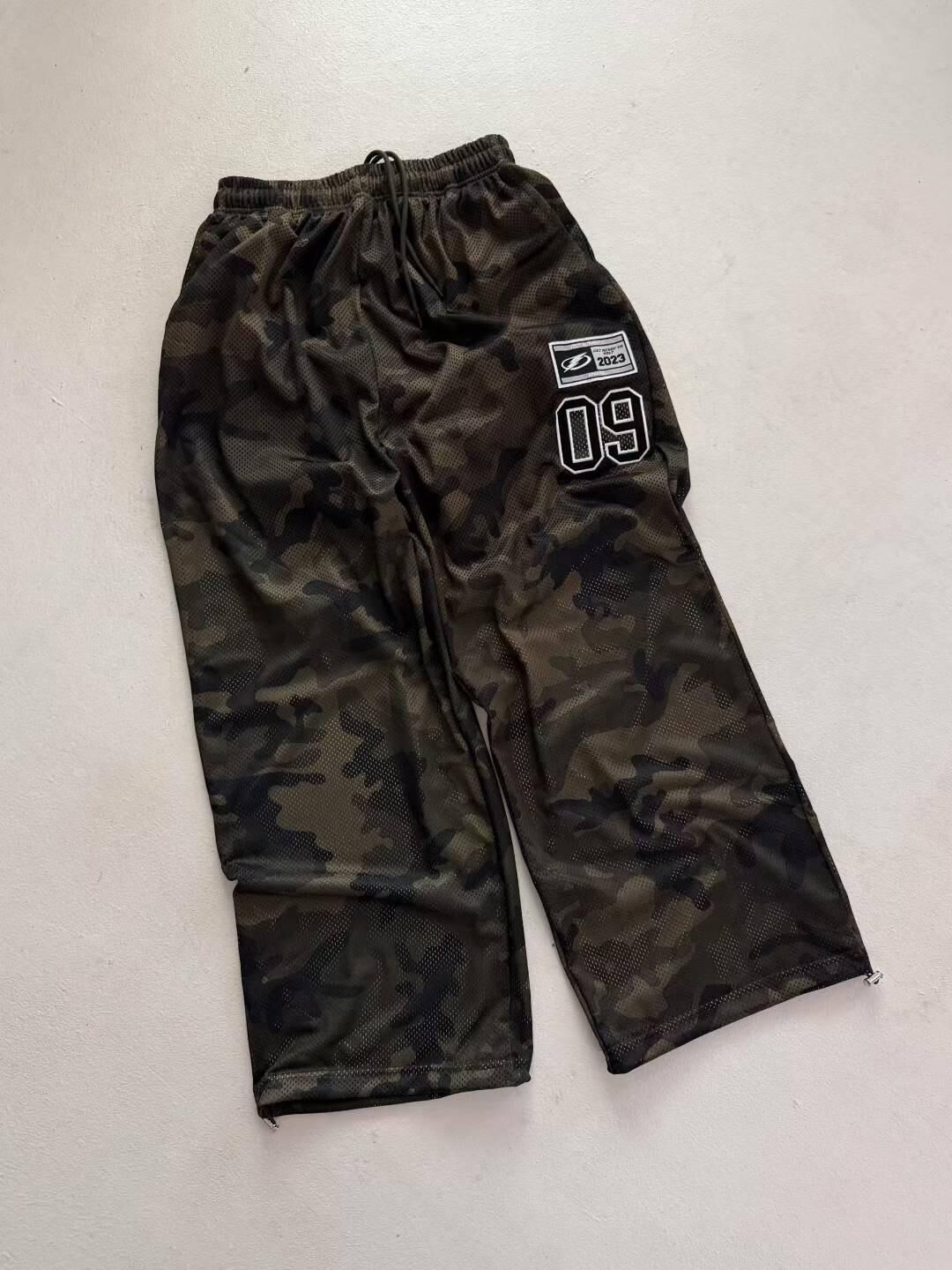 淨色/迷彩英文字可束腳鬆身褲 VOLT-098P