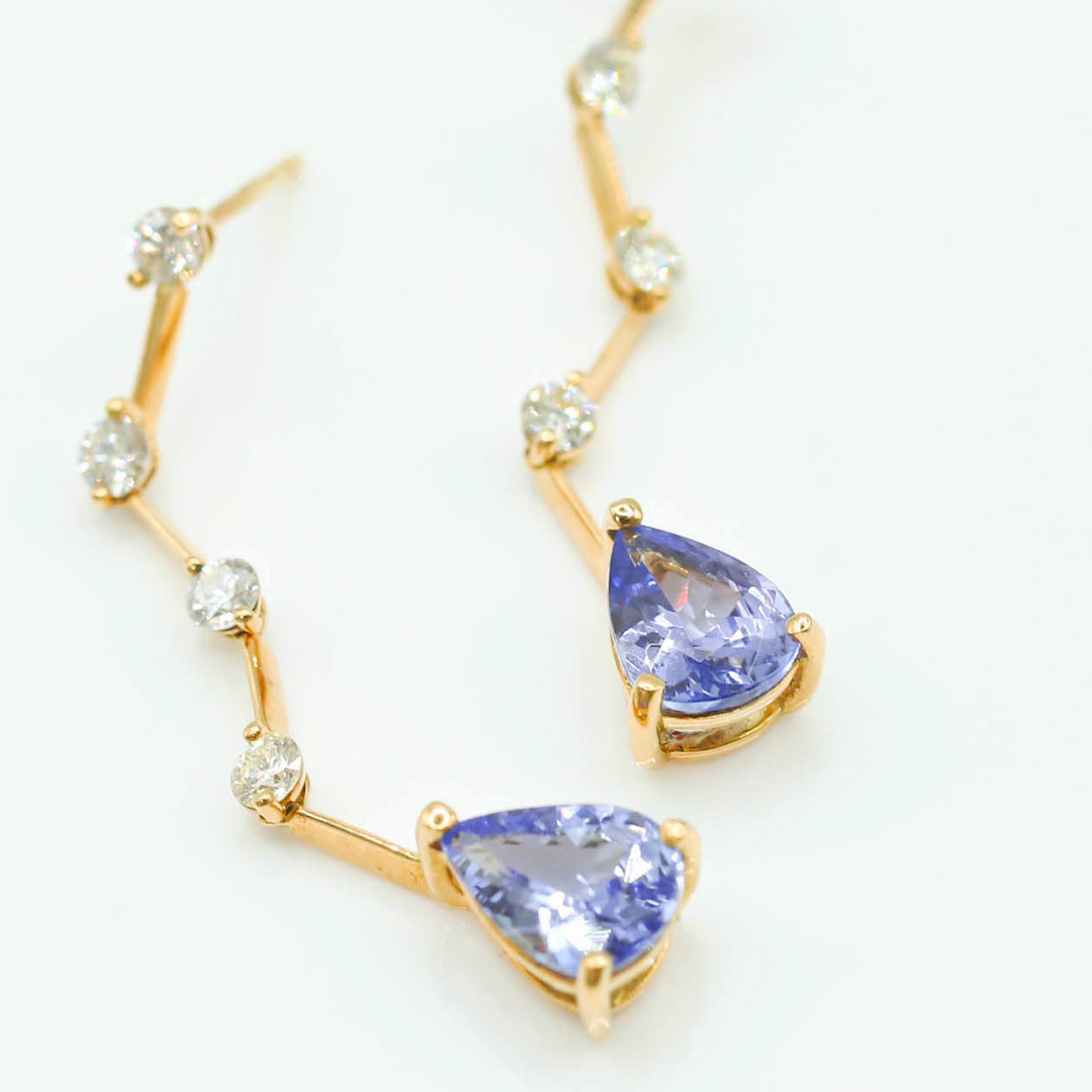 丹泉石鑽石耳環1.8ct/D0.52/k18