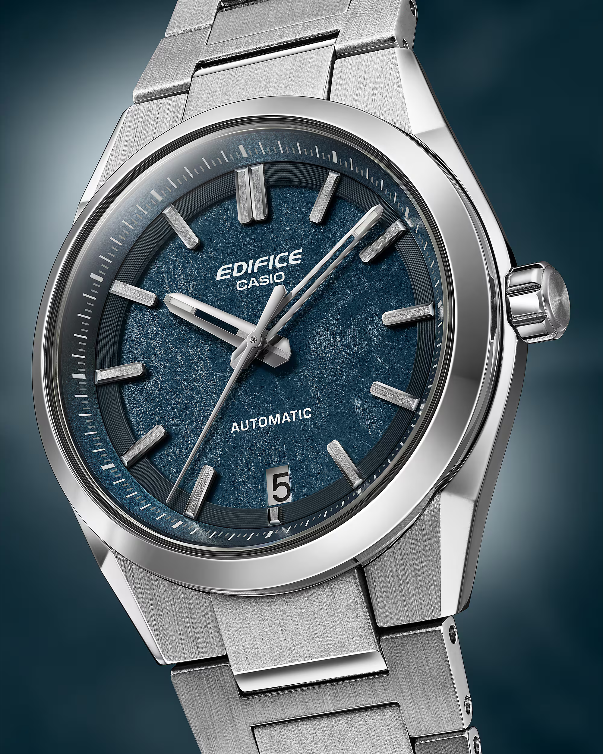 萬年鐘錶 - CASIO EDIFICE 系列 賽車系列鍛造碳面盤大三針機械男錶  EFK-100D-2A 錶徑 : 39MM