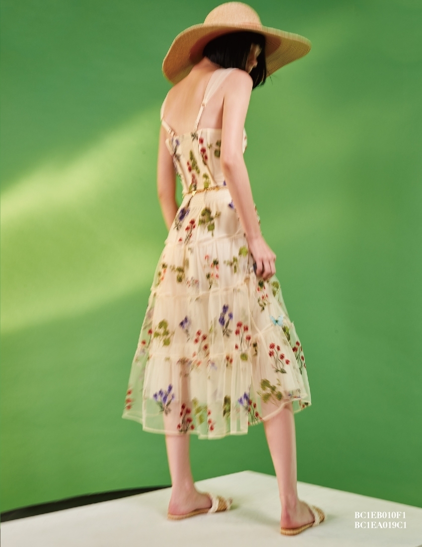 BC1EB010F1 異國花園紗網寬肩馬甲背心