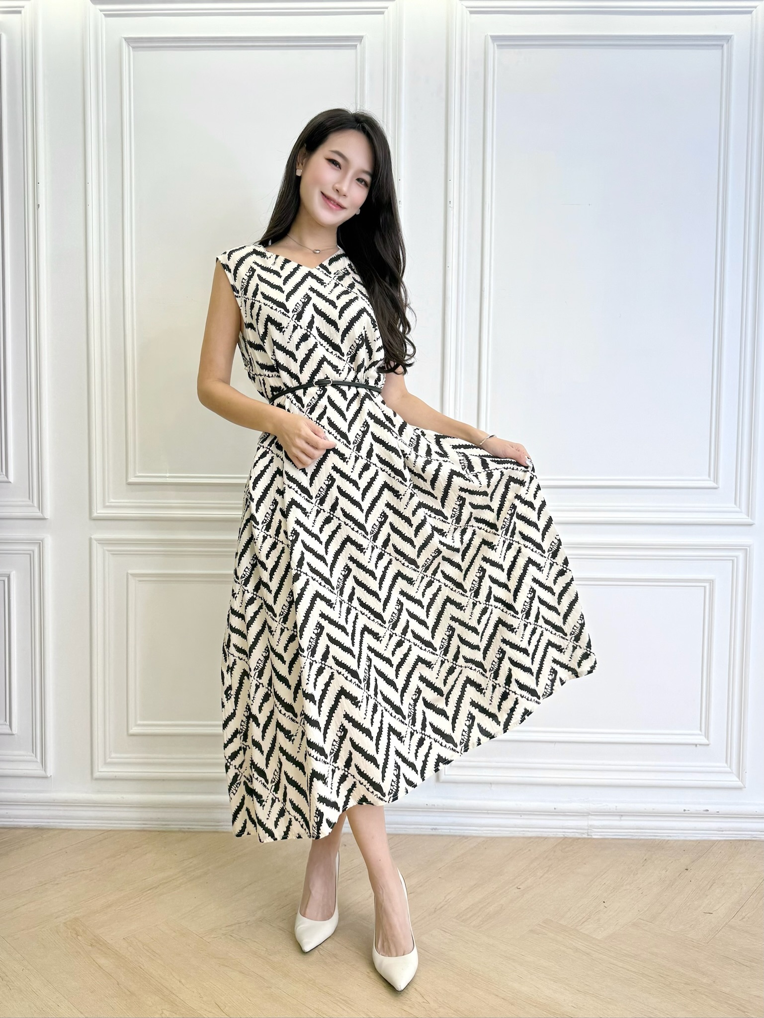 V領人字圖騰背心長洋