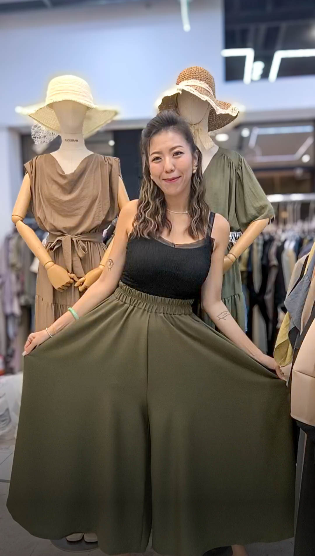 🥰PM_K9631  ▶️應該是素面長裙 👉W:64-104cm H:cm L:94cm👈