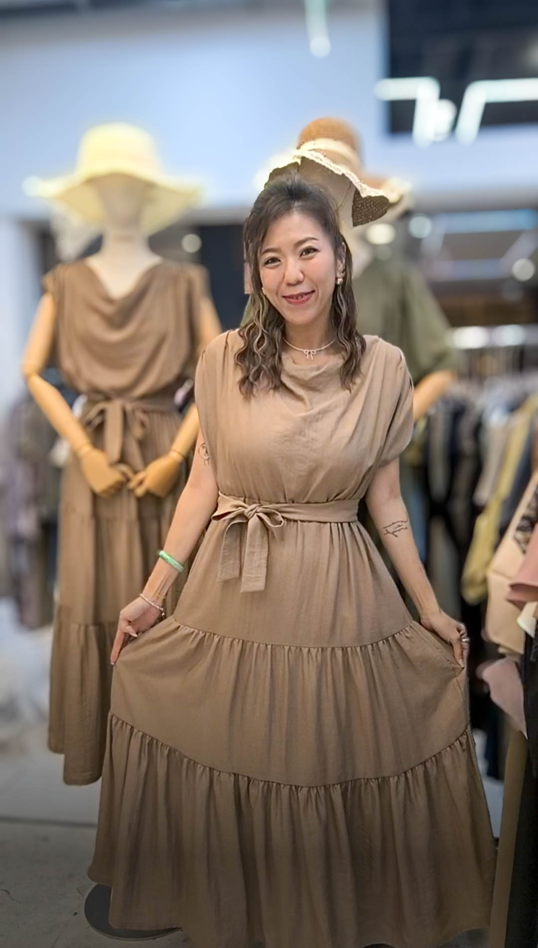 🥰PM_K9636  ▶️無袖 垂領洋裝 👉B:130cm W:70-108cm H:cm L:131cm👈