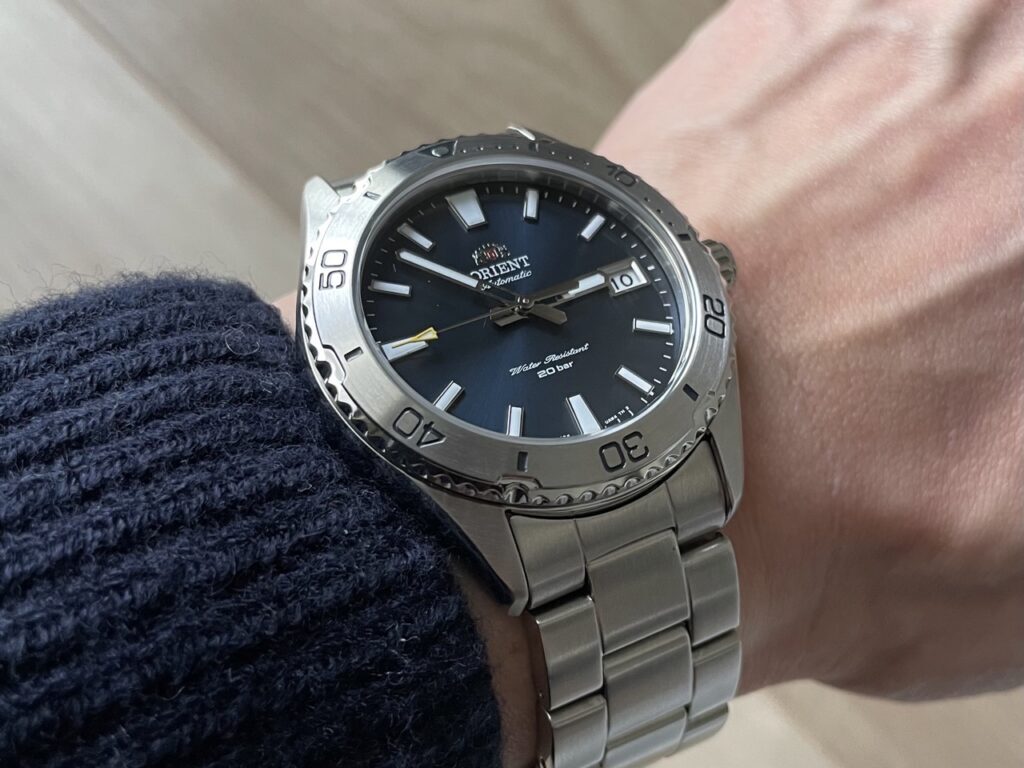 萬年鐘錶 - 東方錶  ORIENT  深海藍機械潛水錶 RA-AC0Q02L 錶徑: 39.9mm