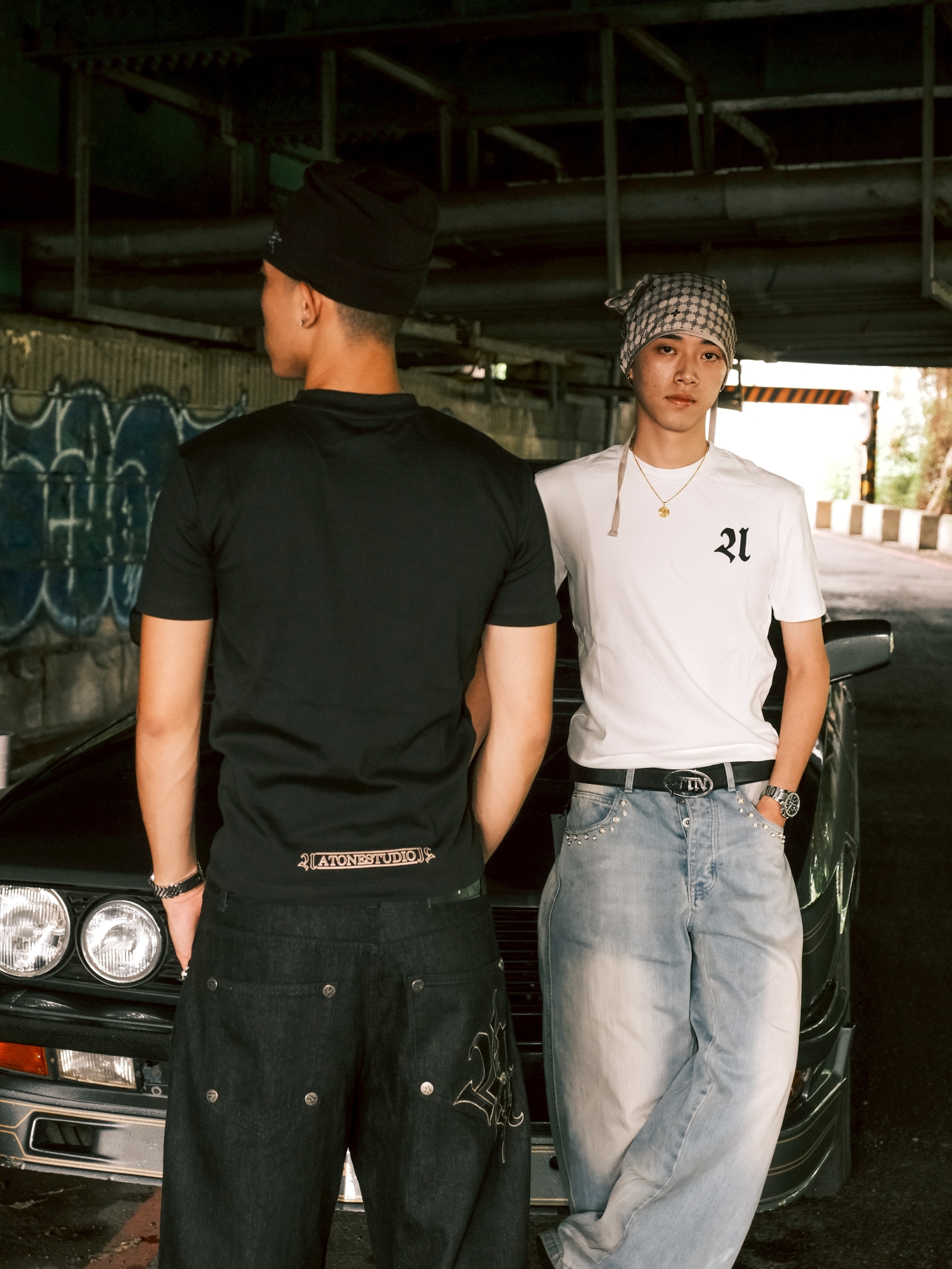 ATONE STUDIO ‘’21’’ Logo 緊身上衣 短袖 T
