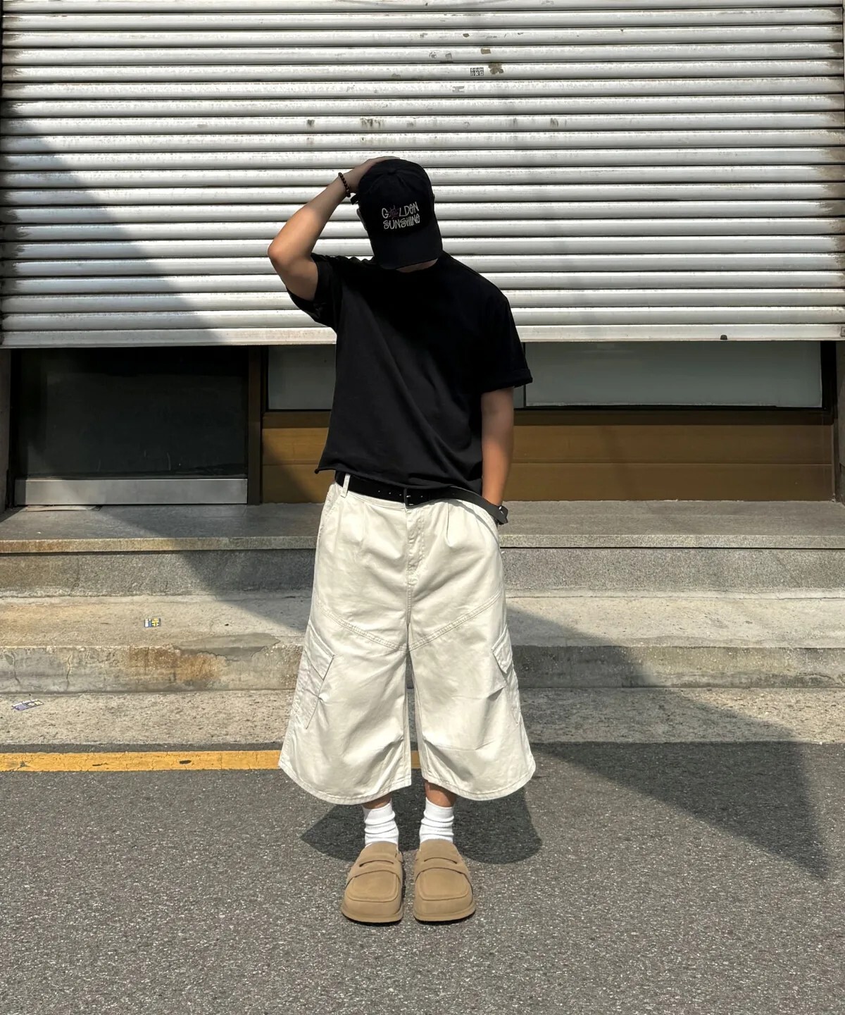 【OWN】TOFFEE 短版上衣 素T 不修邊 落肩 素面 韓系 流行 韓國限定 不分男女 黑色 炭灰 燕麥