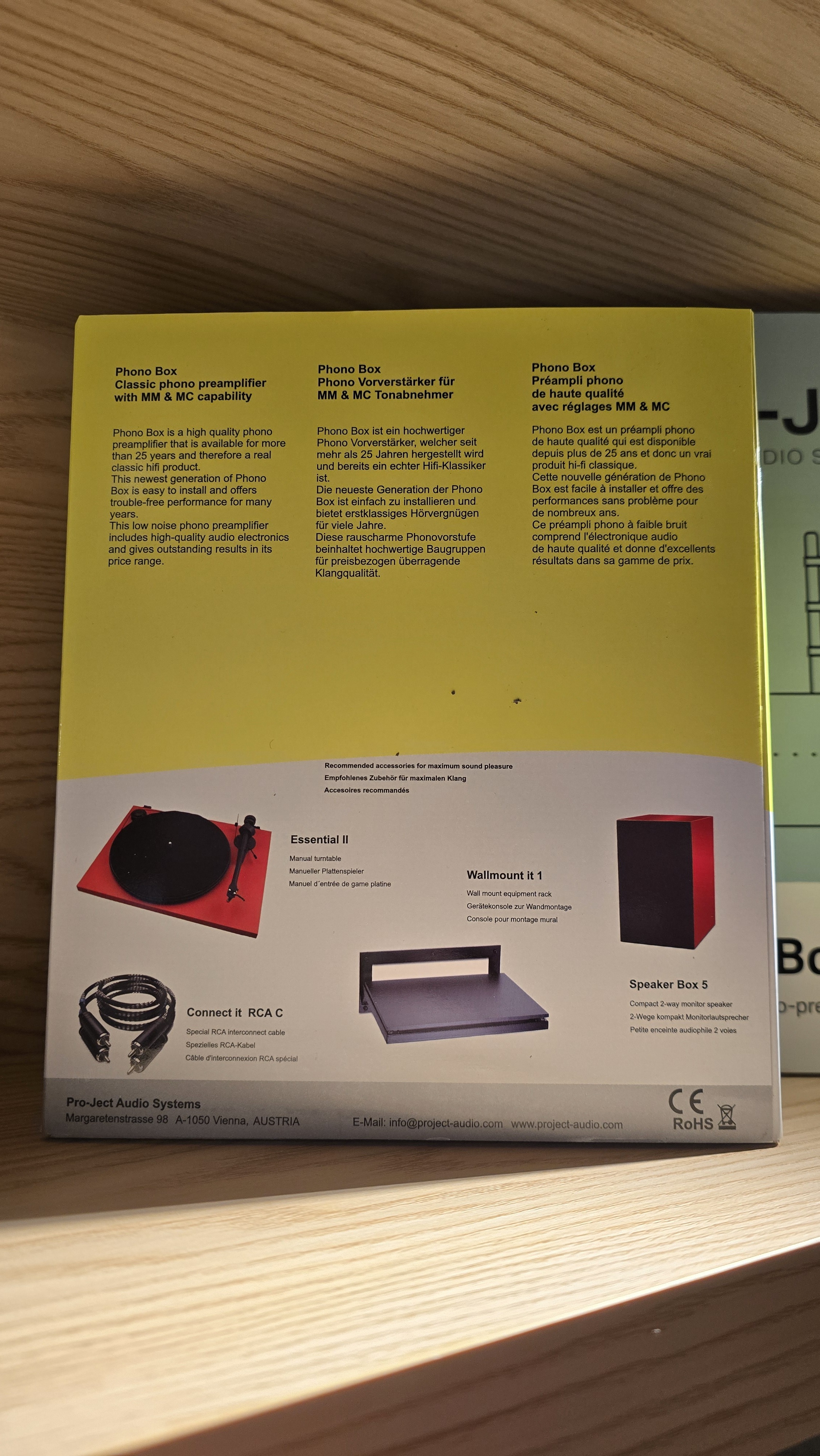 Pro-Ject Audio Systems Phono Box DC MM/MC Classic Phono Preamp w/ Line Output