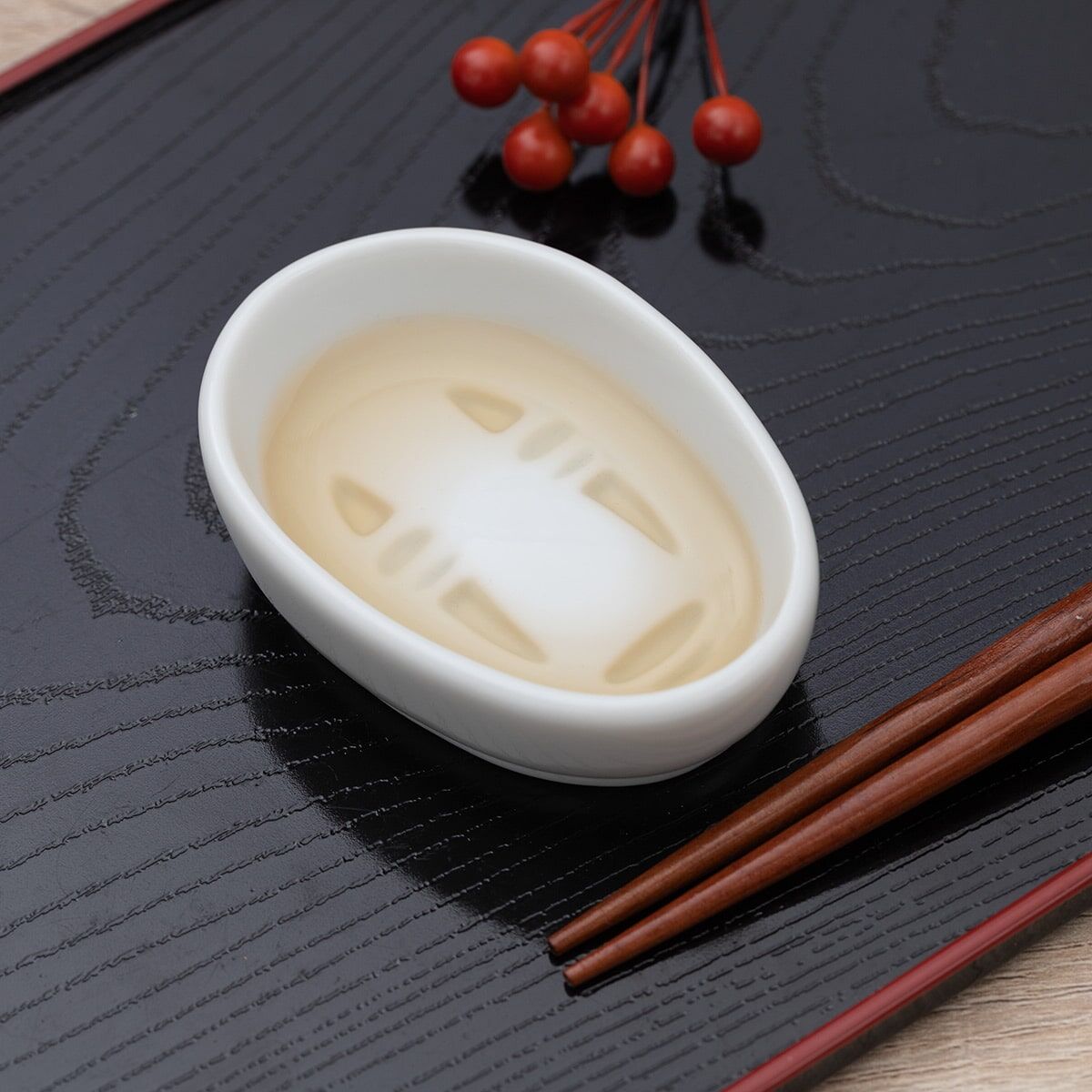 醬油碟 神隱少女 無臉男