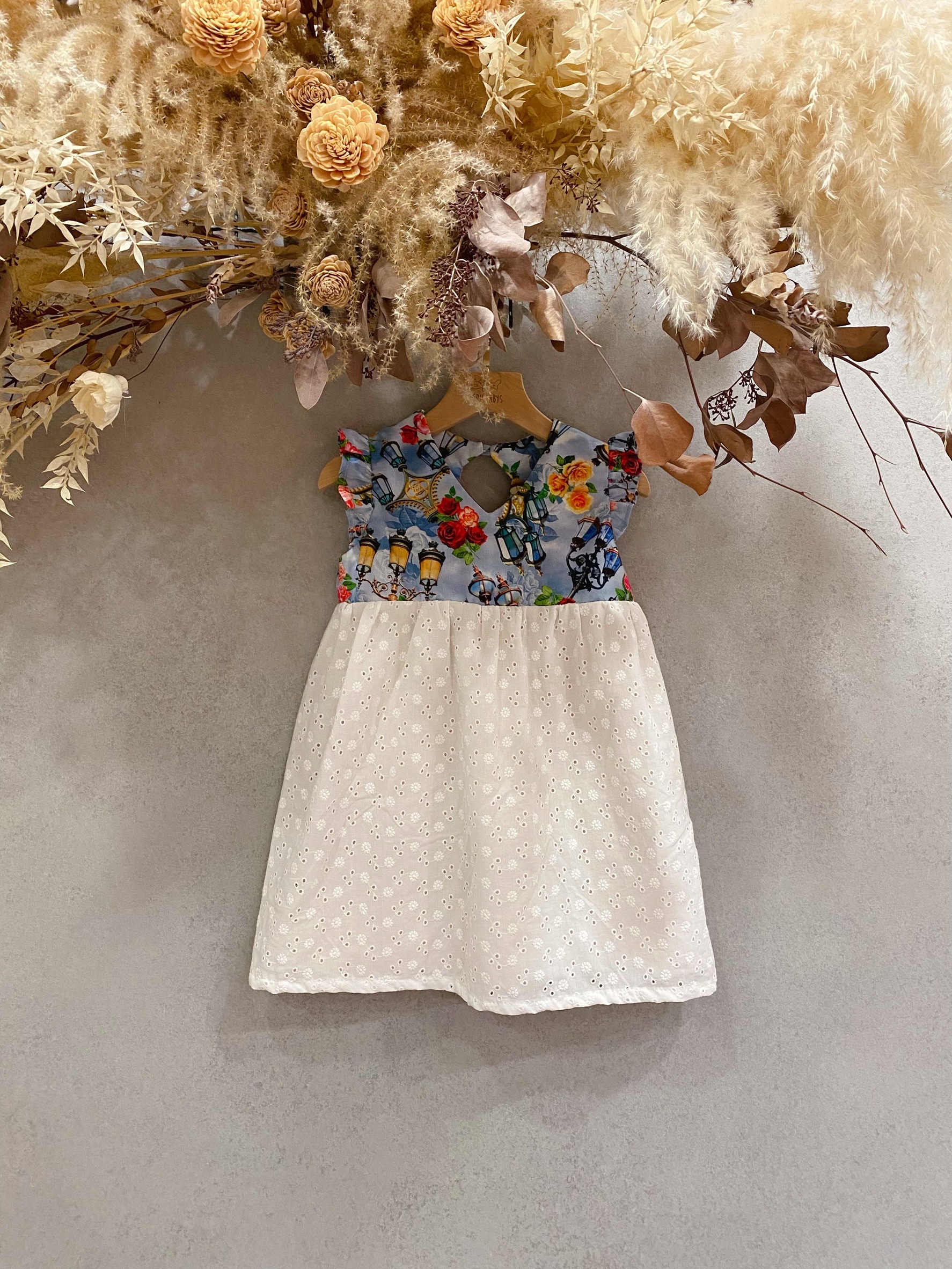 路燈 高腰洋裝(110)