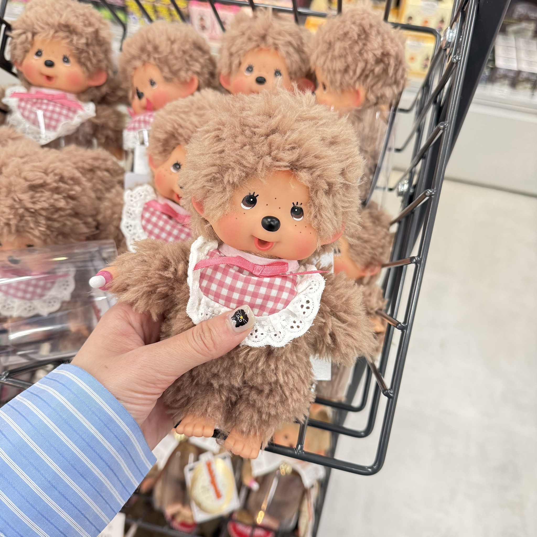 預購┃Monchhichi 夢奇奇 毛茸茸 蓬鬆 甜棕色 玩偶 擺飾 娃娃