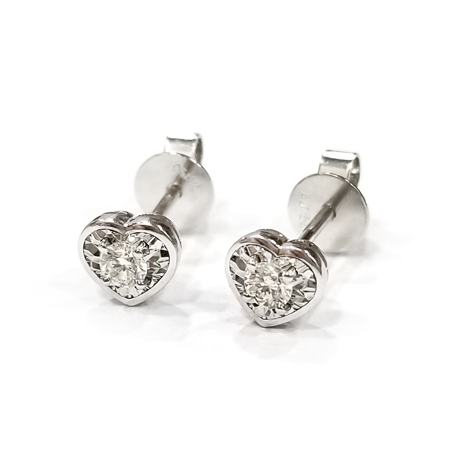 18K白金天然鑽石心形車花片耳環