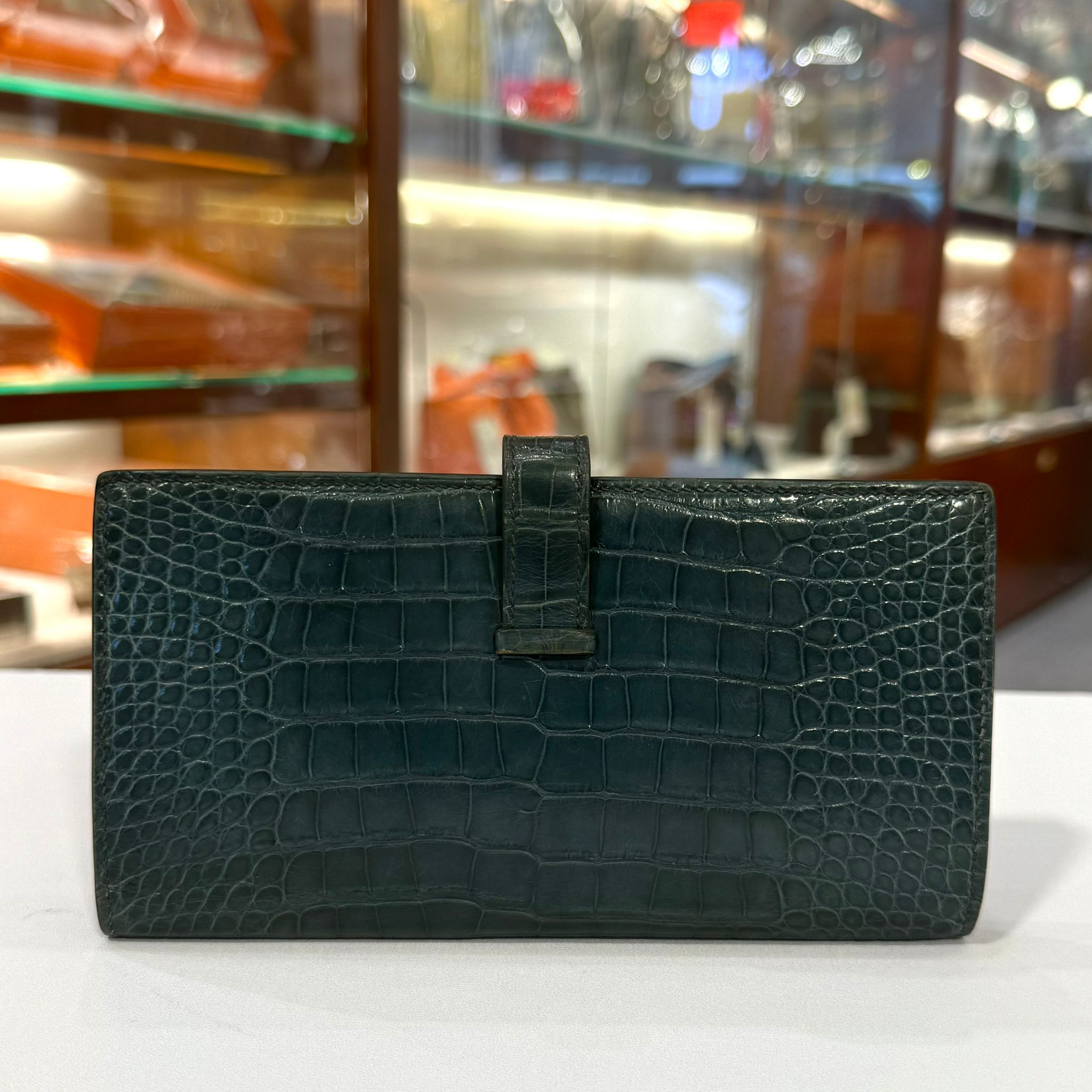 95%NEW二手HERMES長銀包 R刻 孔雀綠鱷魚皮/金扣 Z6 MALACHITE CROCODILE GHW Bearn long Wallet #香榭站正品