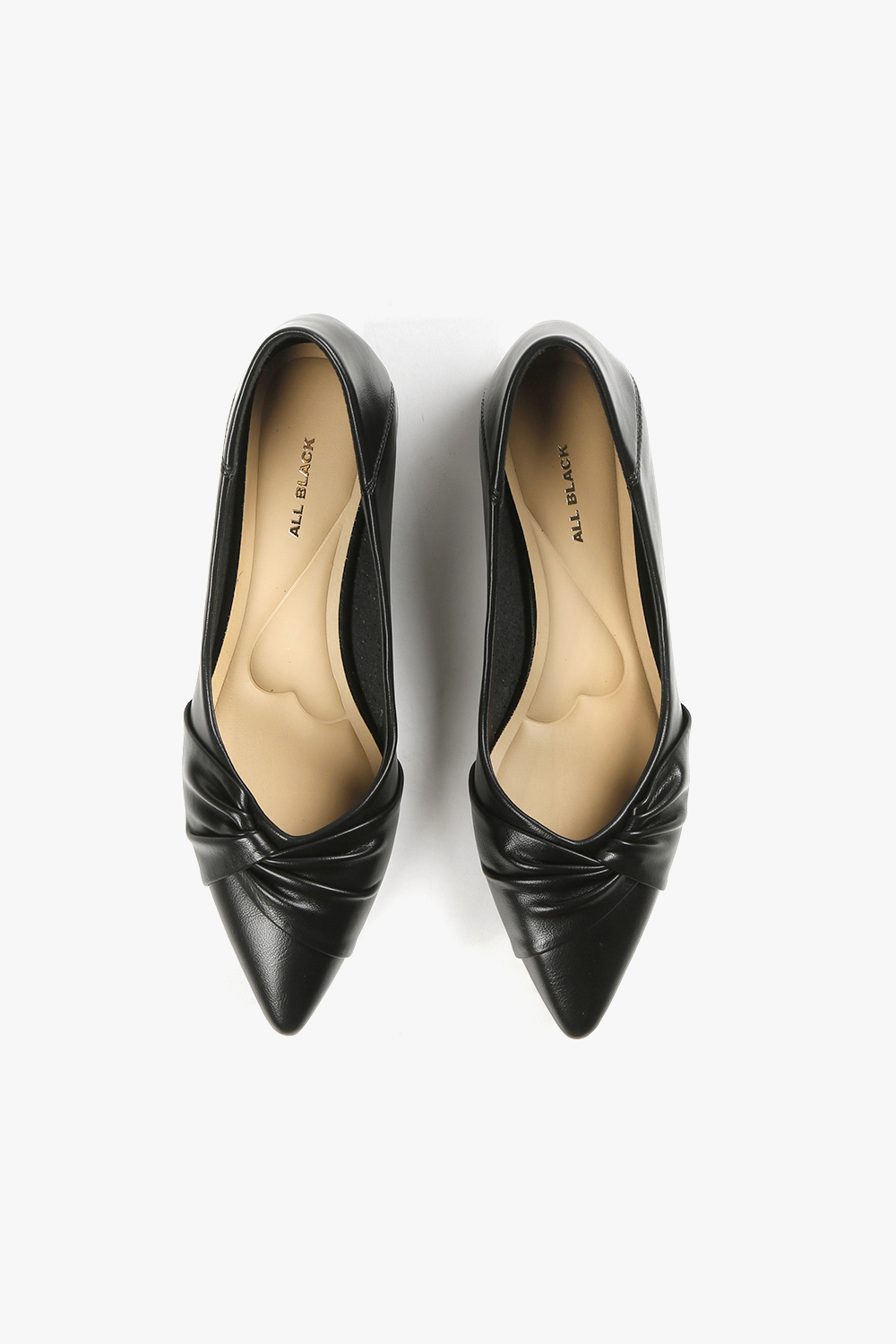 Foldy 皺摺尖頭低跟包鞋