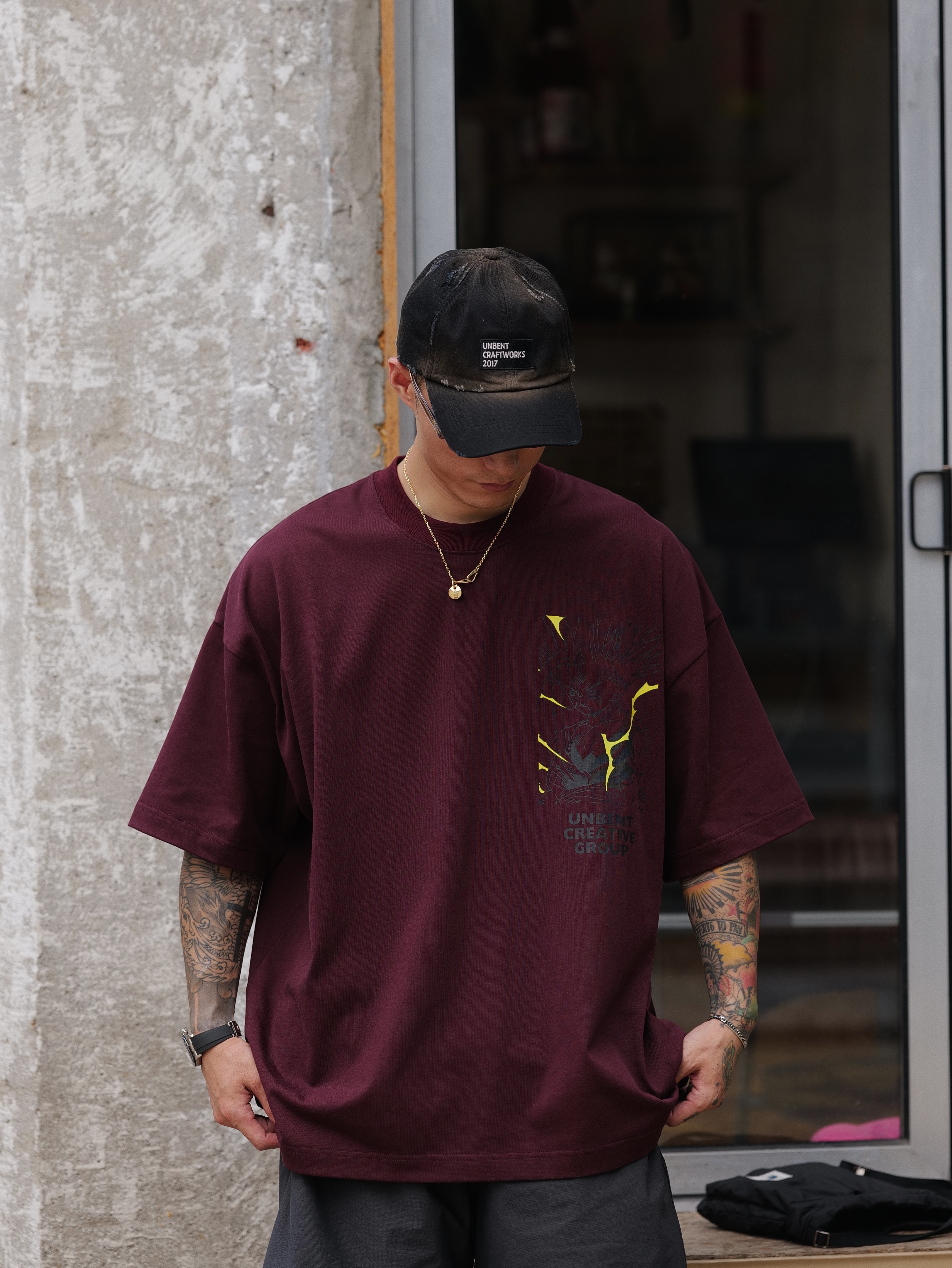 #預購 UNBENT 24SS 動漫印花 胸前小圖 短踢 暗紅色