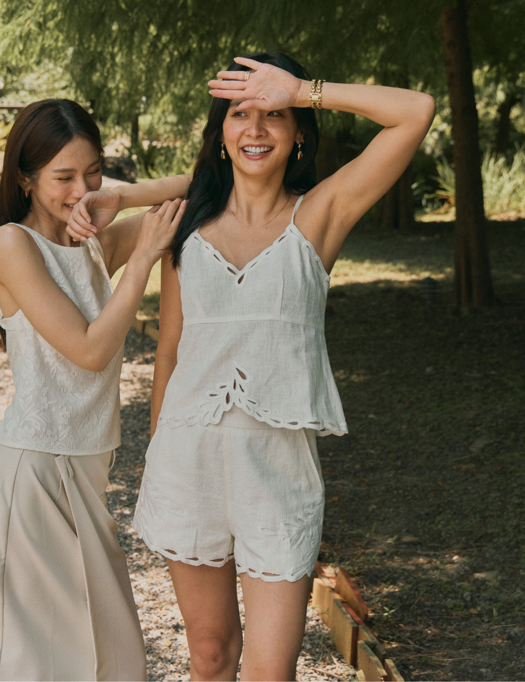 挺版鏤空刺繡短褲（3尺寸）