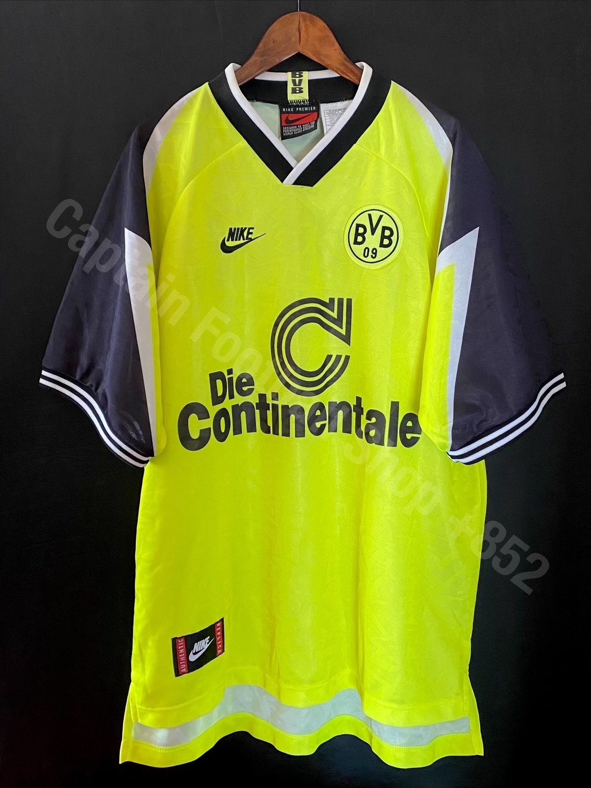 Borussia Dortmund 1995-1996 Nike Home Shirt