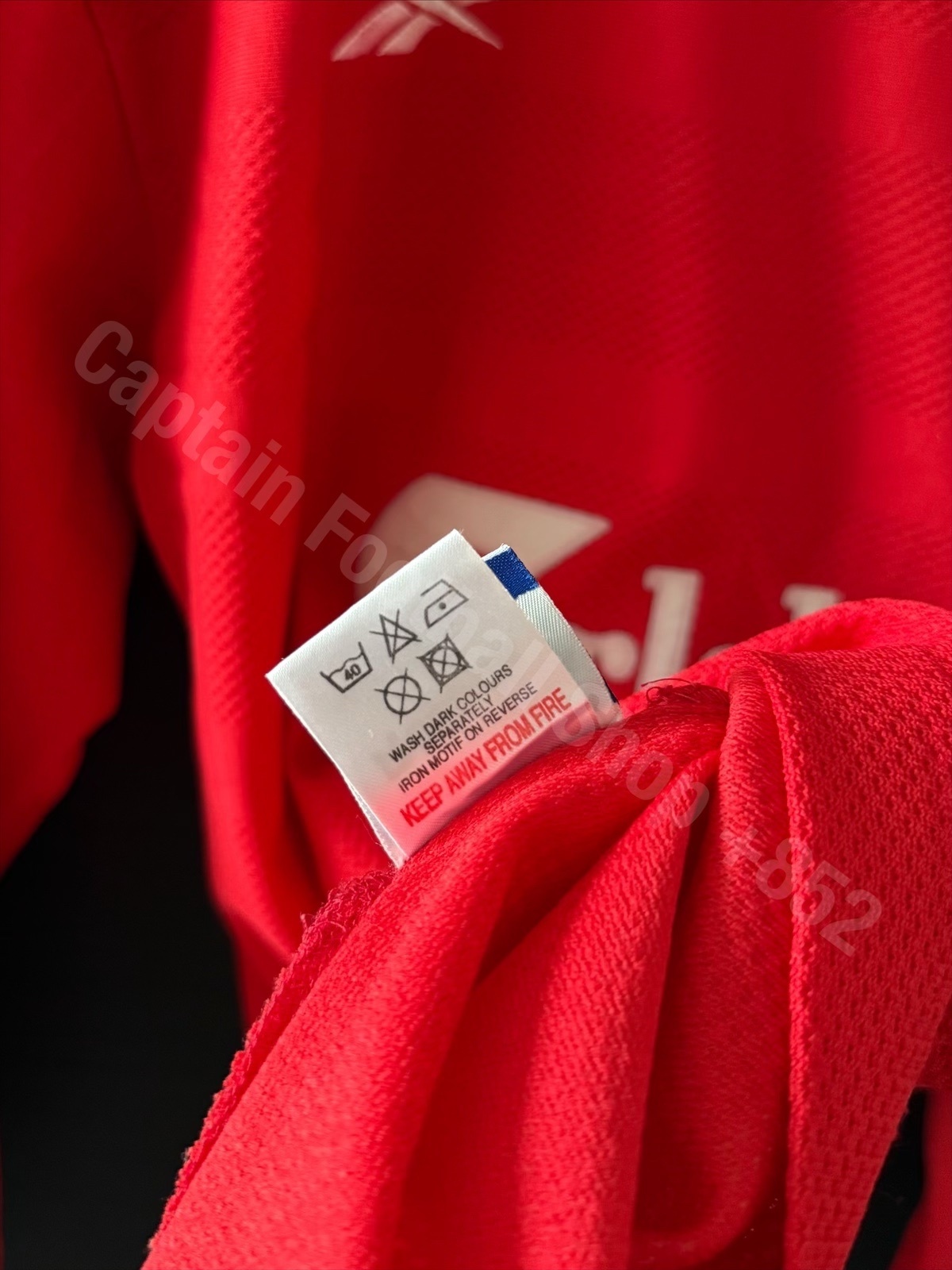 Liverpool 1998-2000 Reebok L/S Home Shirt #28 GERRARD