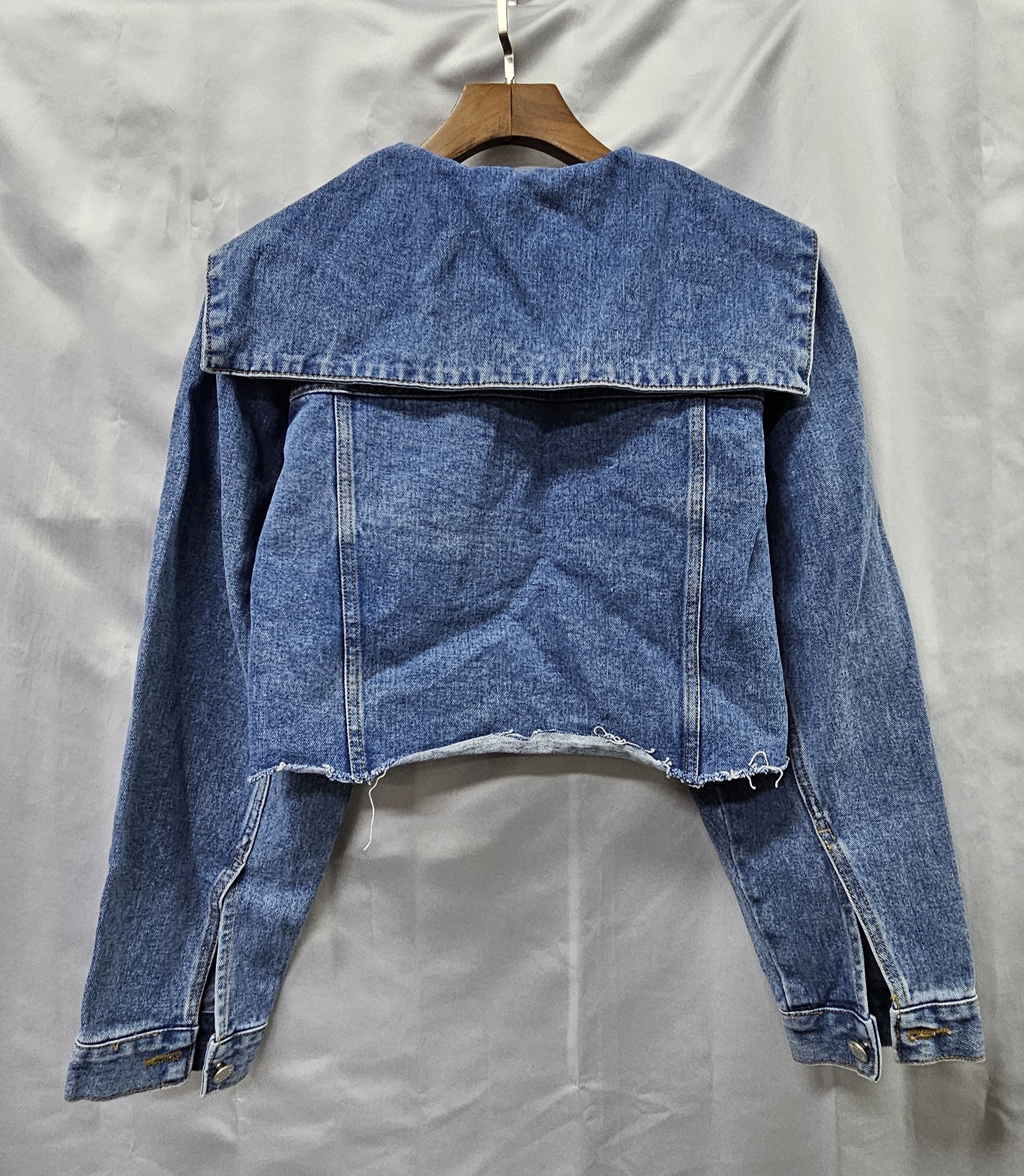 現貨 韓國牛仔短身外套（清貨價貨品，不設退換）(AT 625)