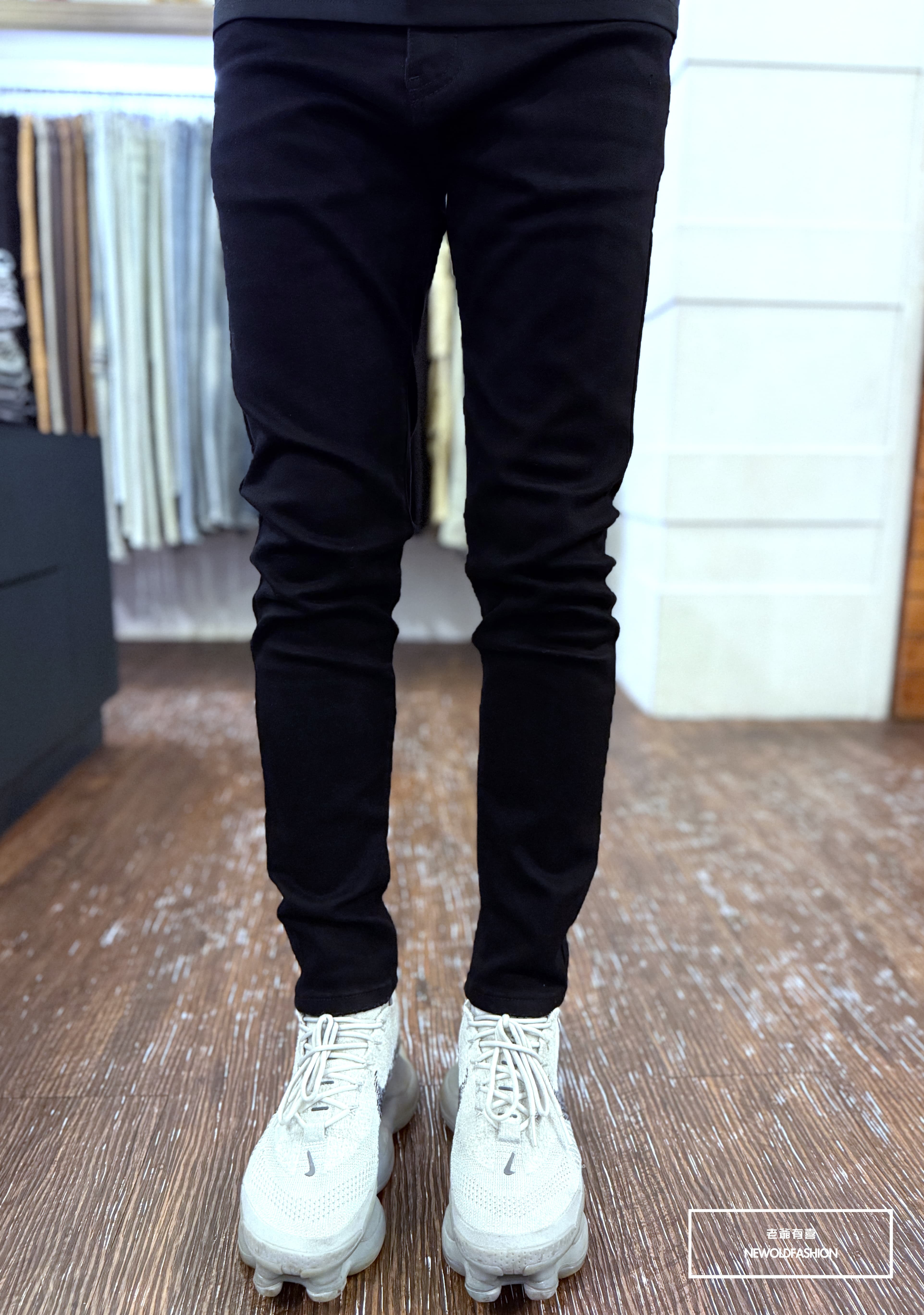 『官網限定』重磅原色黑素面小直筒褲(NOF2507D1066)