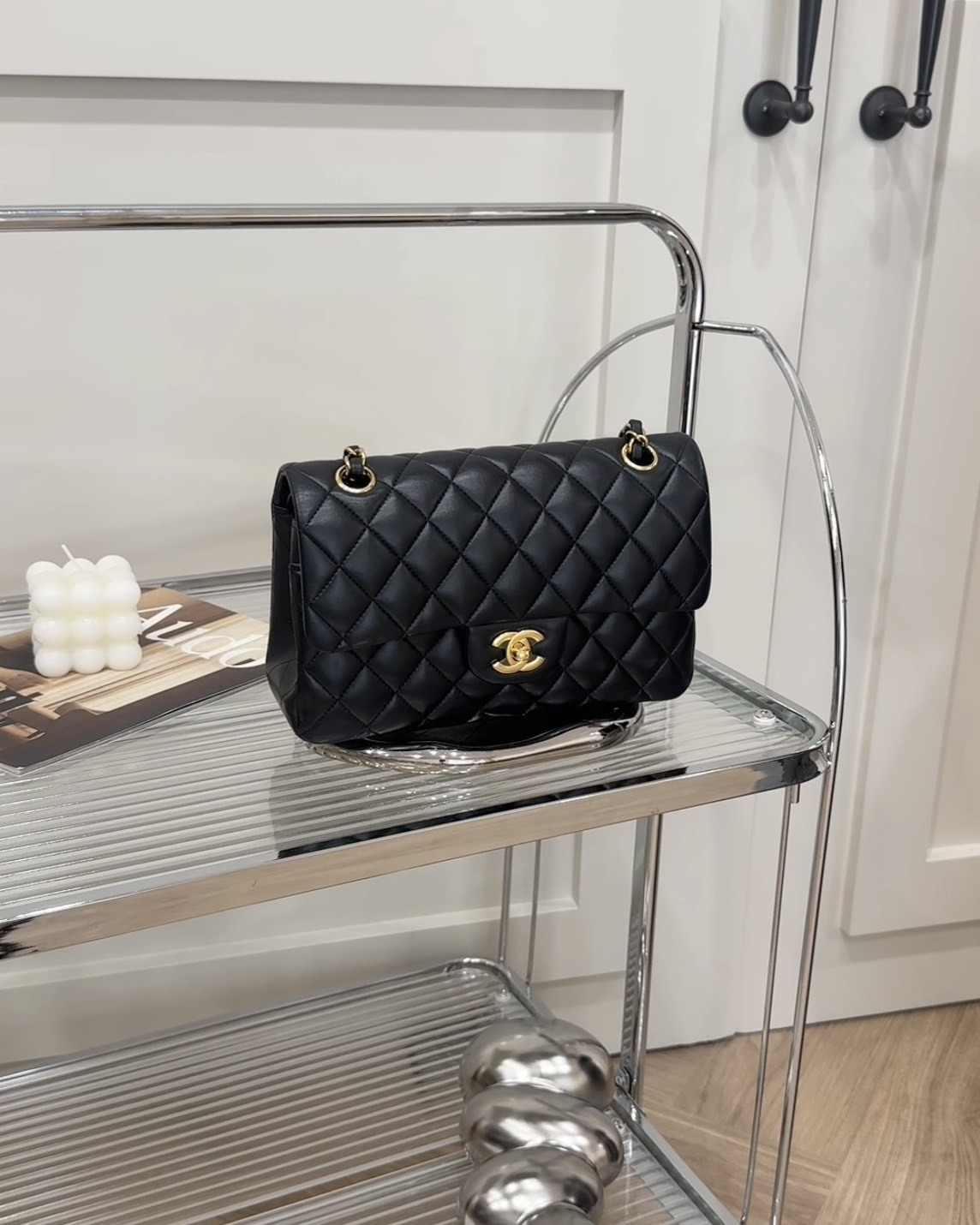 CHANEL｜黑羊金 CF23