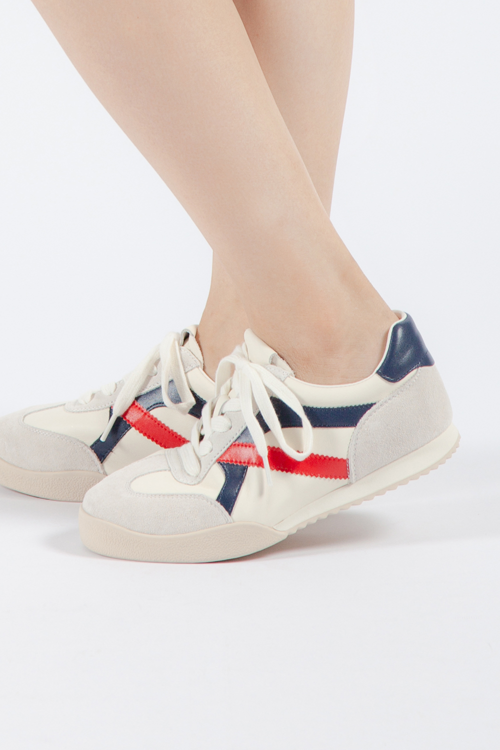 Delta 麂皮拼接德訓鞋