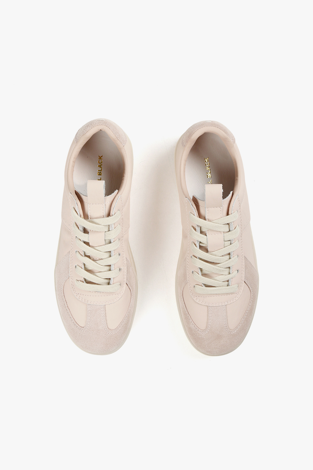 Sora 麂皮拼接德訓鞋