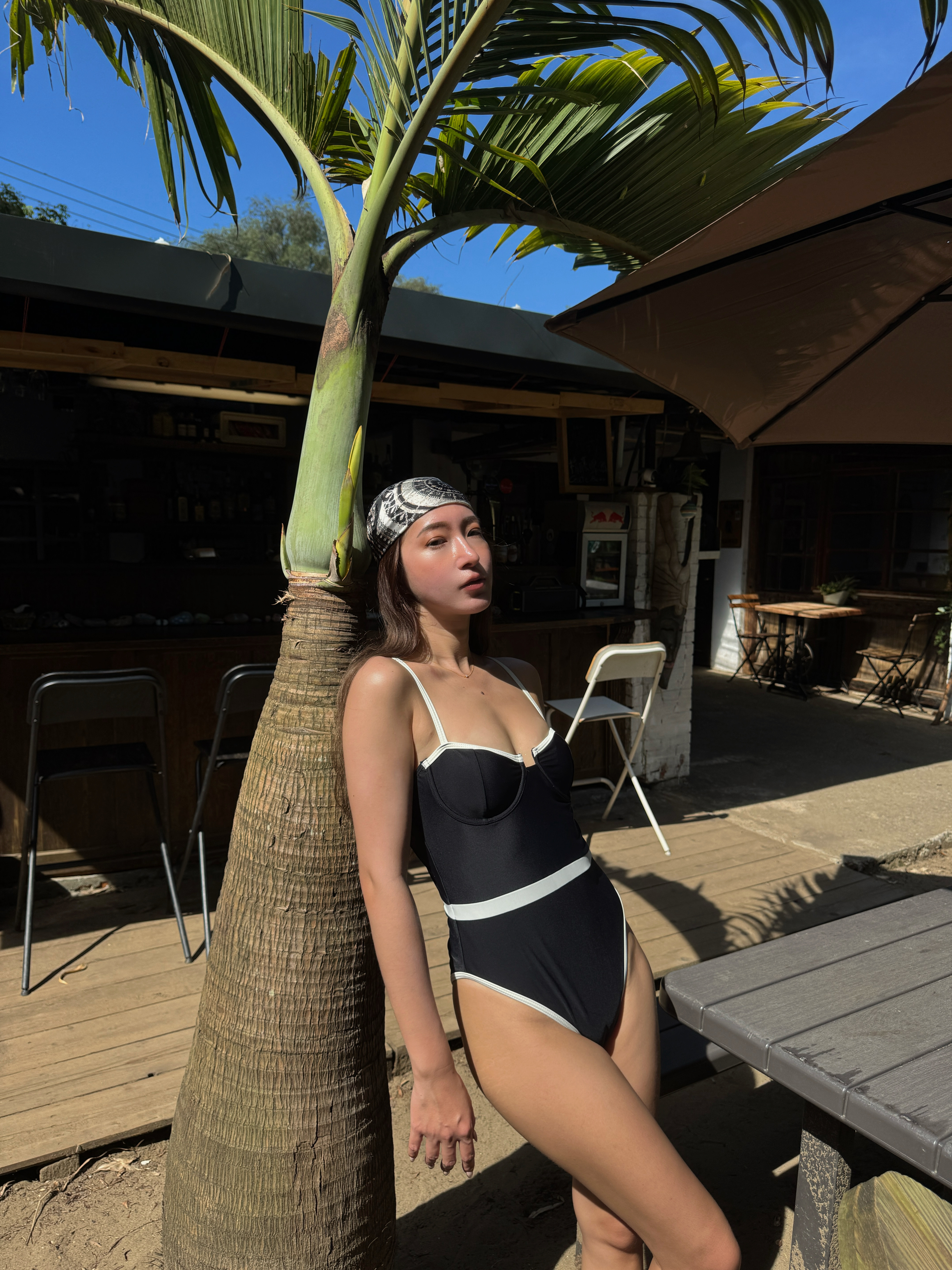 Push Up🌟黑白拼色鋼圈連身Bikini