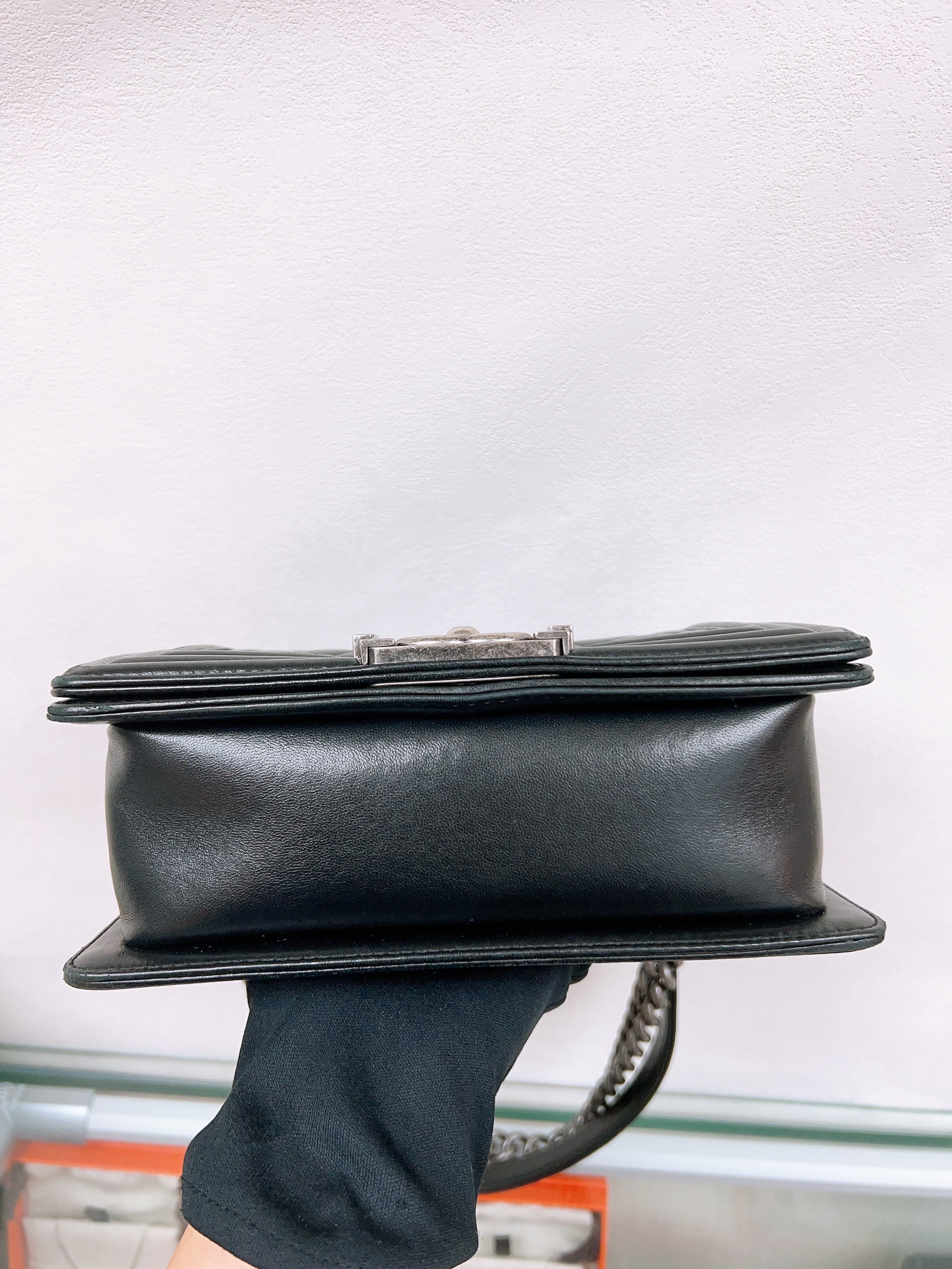 Chanel boy 20 small (black silver)