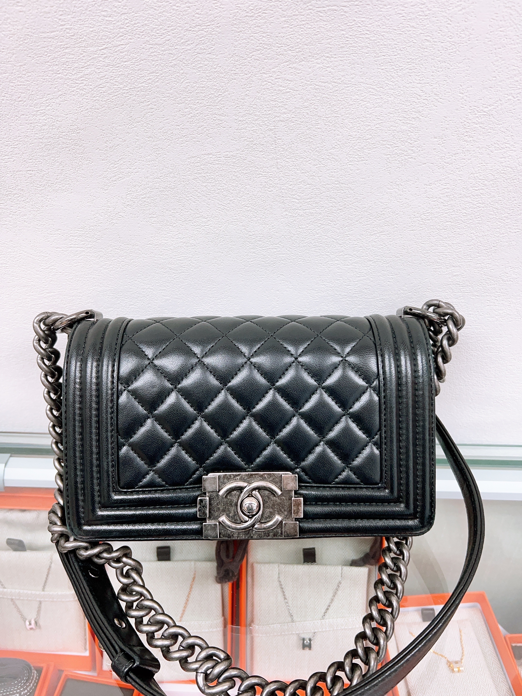 Chanel boy 20 small (black silver)