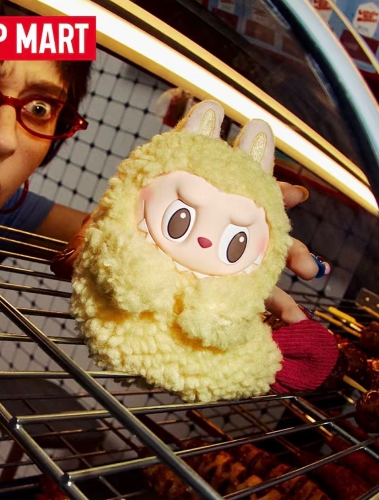 POP MART THE MONSTER LABUBU 怪味便利店系列耳機袋