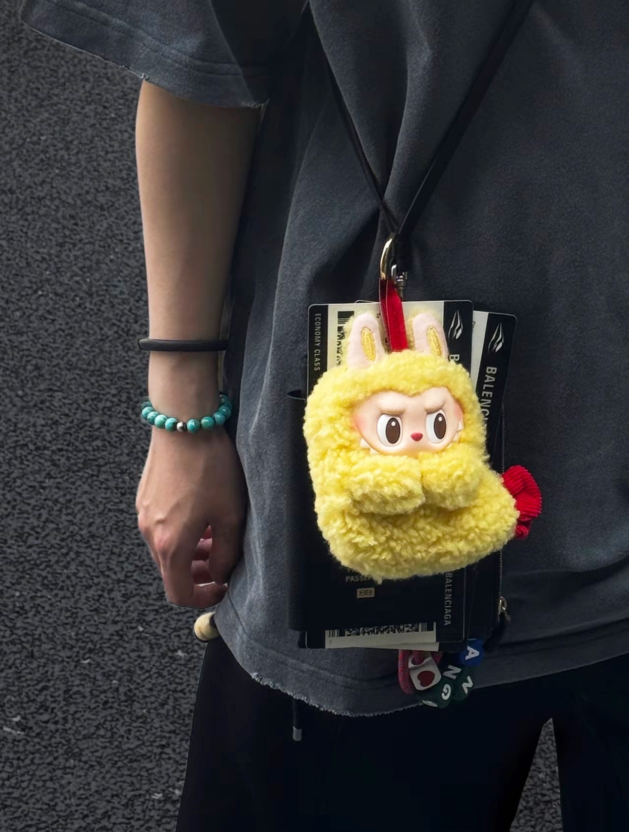 POP MART THE MONSTER LABUBU 怪味便利店系列耳機袋