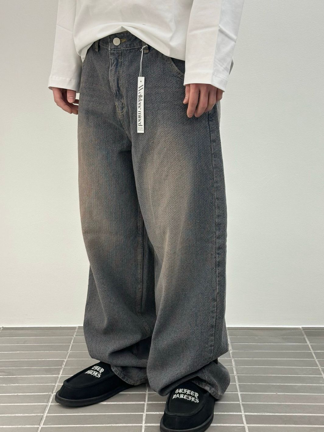 洗水鬆身牛仔褲 WELL DONE-133P