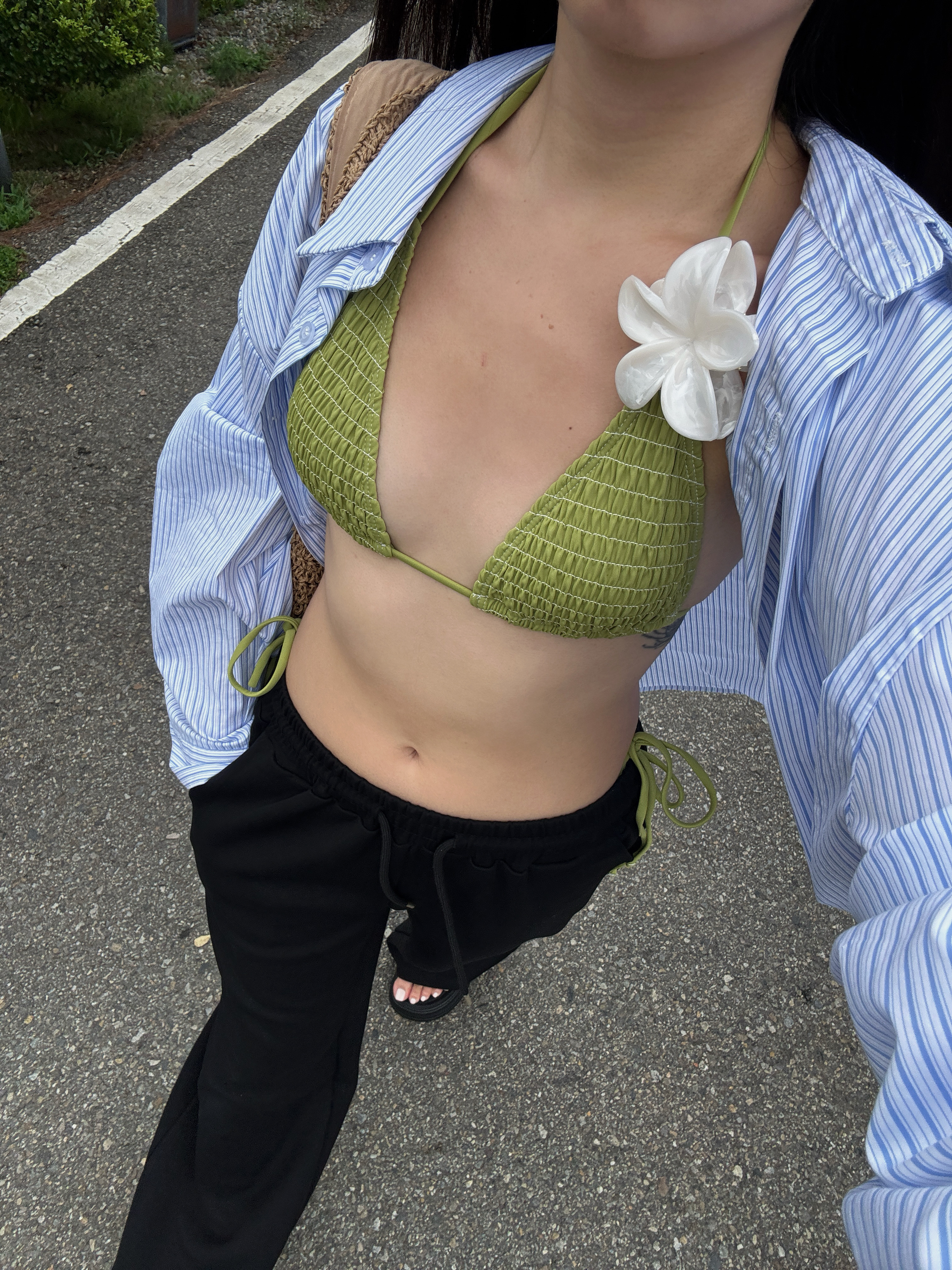 開心果綠皺皺Bikini🫒