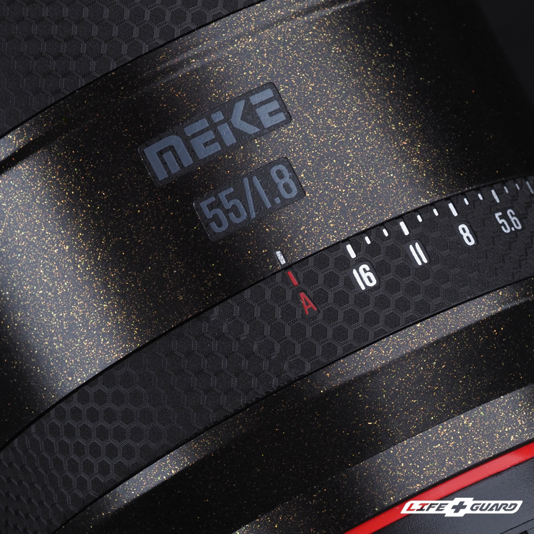 專機專屬貼膜質感特寫，LIFE+GUARD 設計風格