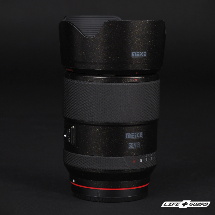 LIFE+GUARD 貼膜安裝示意圖，適用 Meike 55mm F1.8 PRO