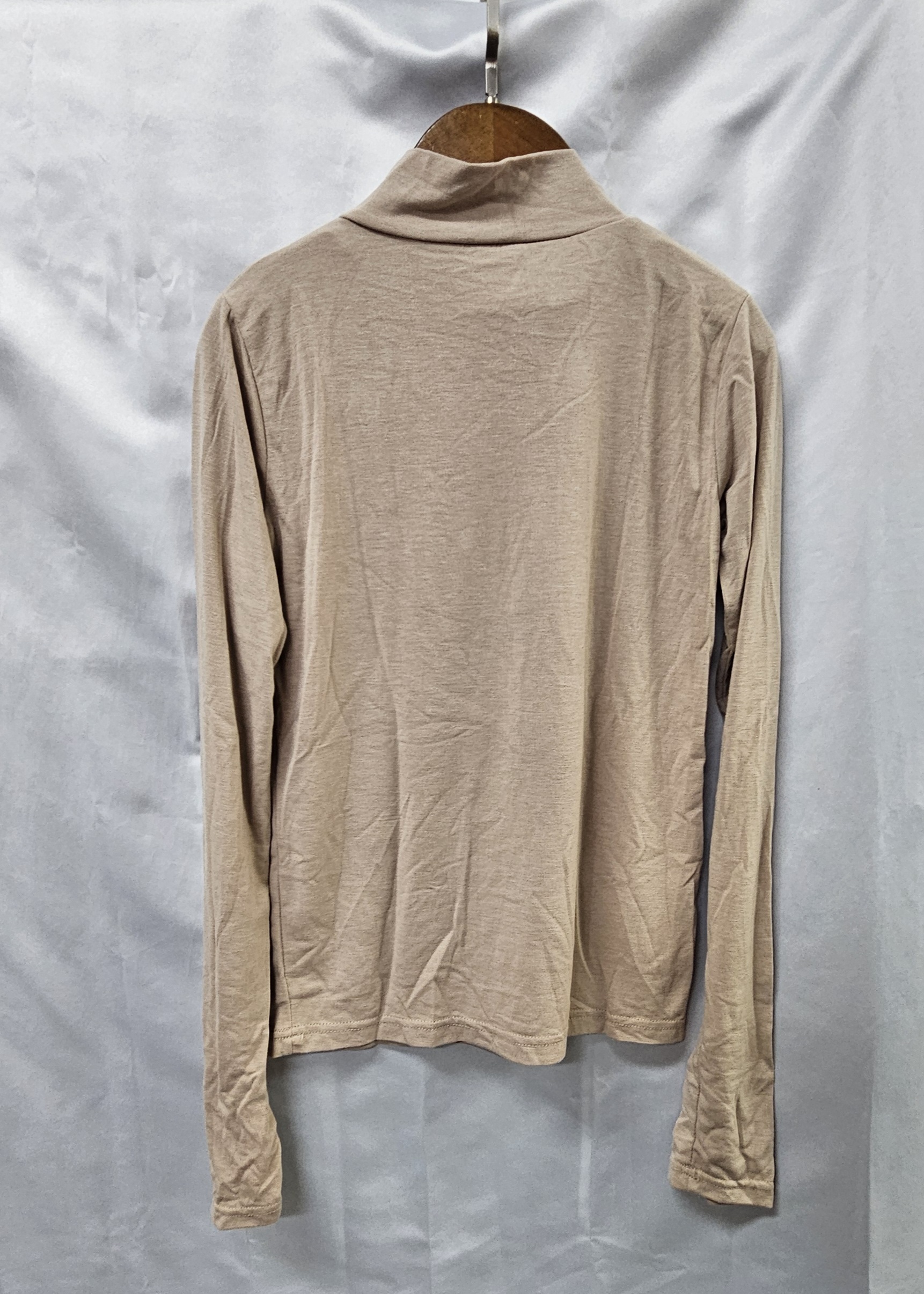 現貨 領口蝴蝶結長袖衫 （清貨價貨品，不設退換）(AT 674)