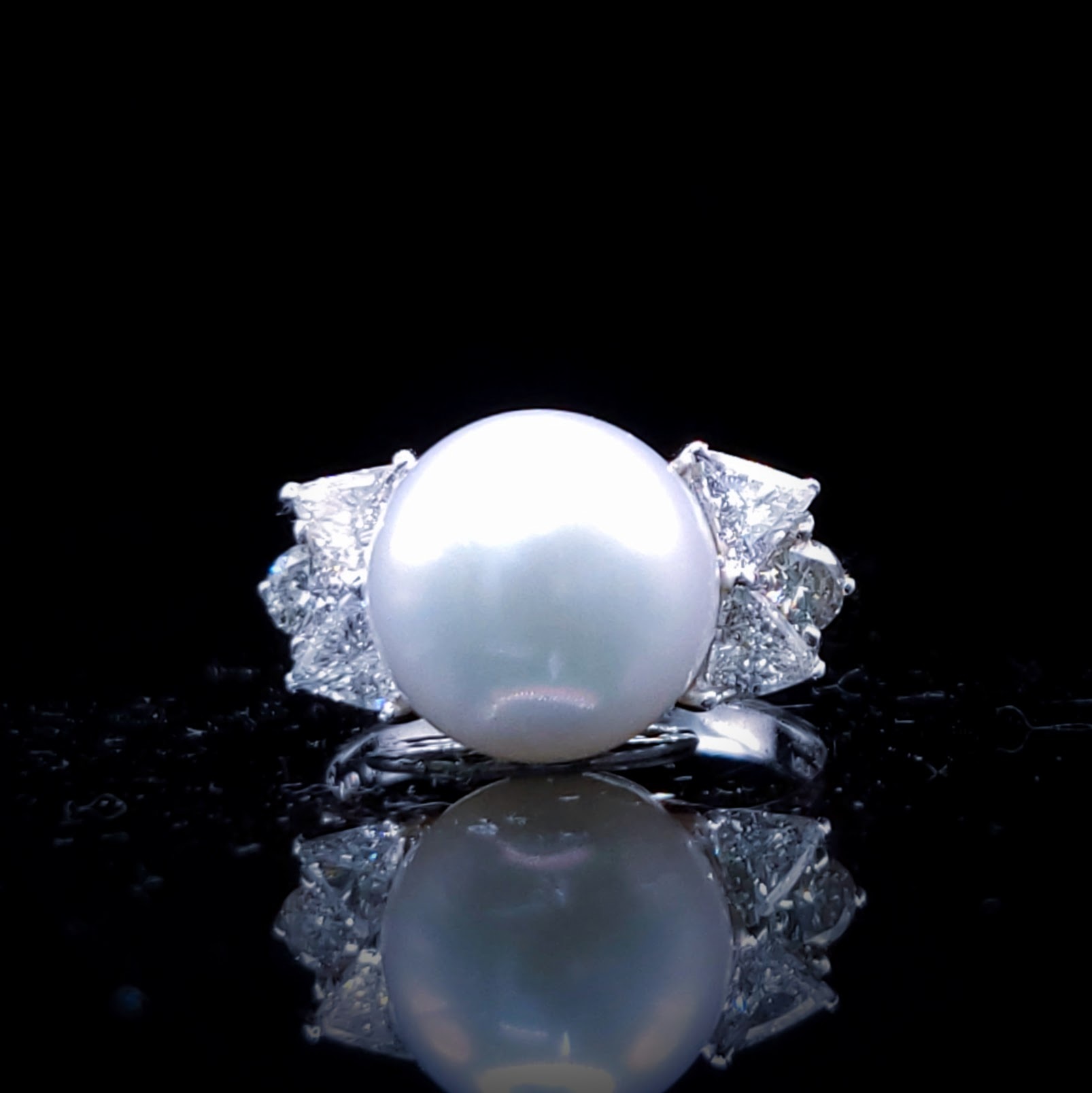 18K White Gold 0.70ct Diamond and Pearl Ring