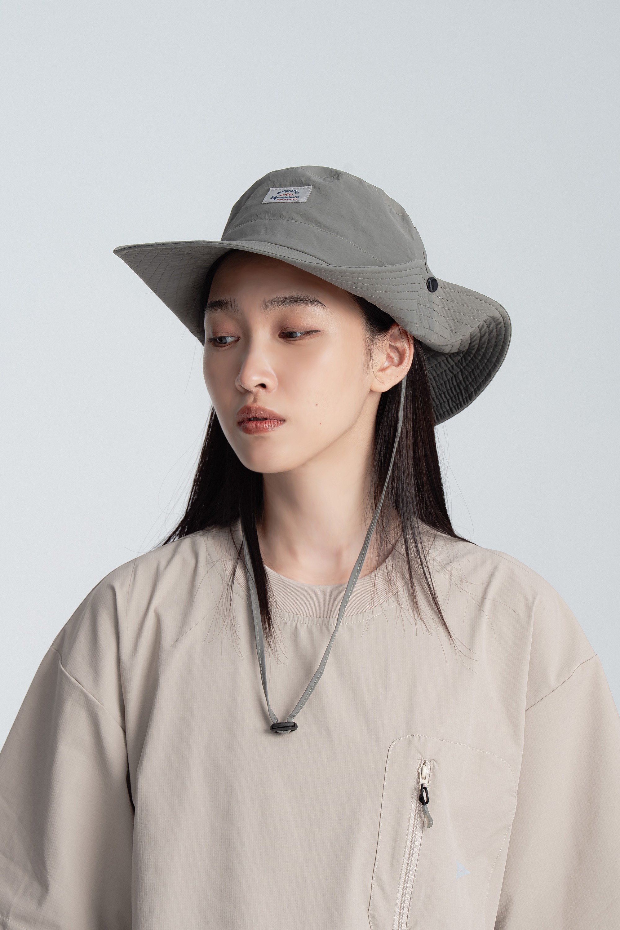 可釦邊素面小標漁夫帽 4色