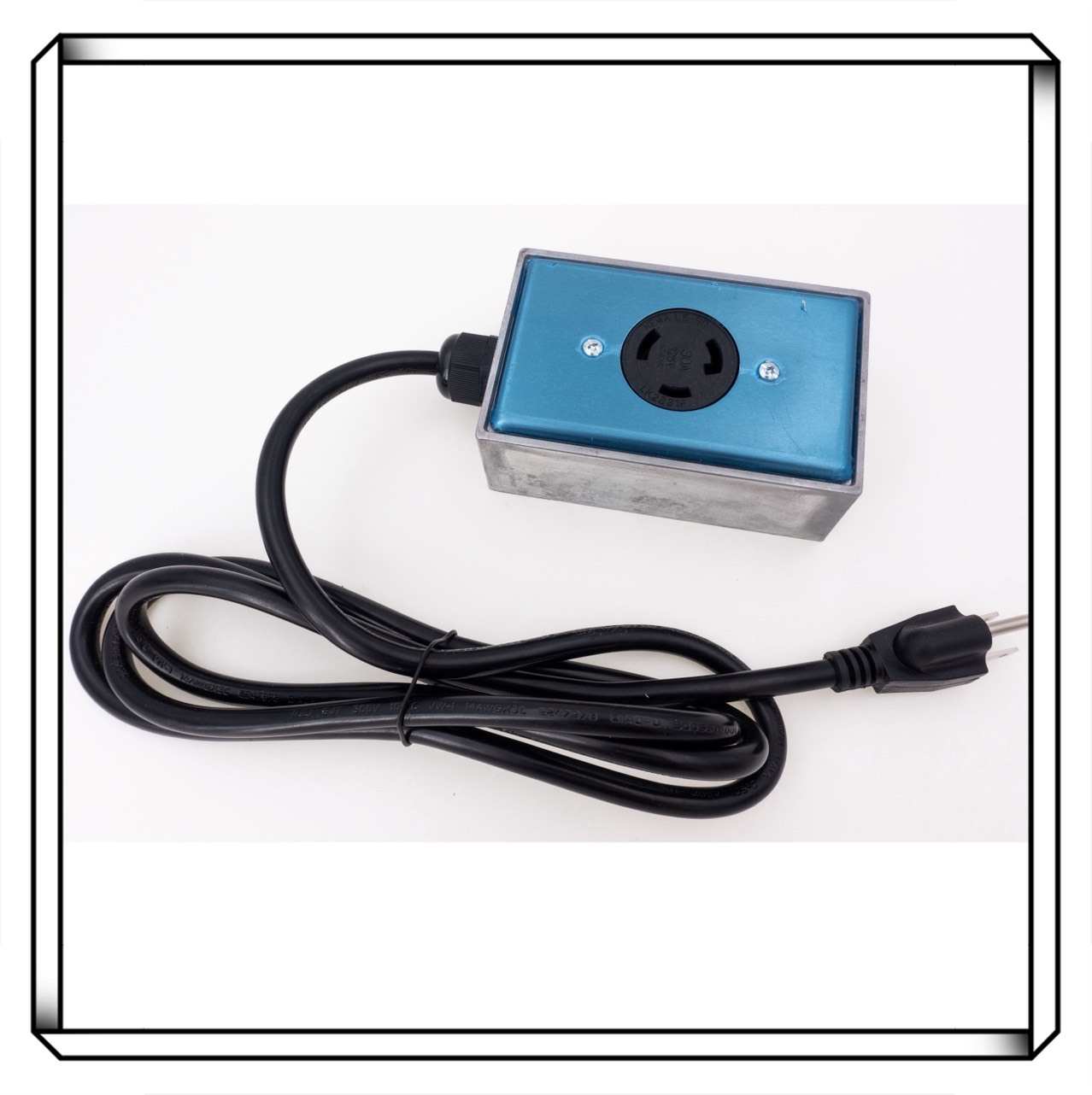 UPS 不斷電系統 L5-30R 插座明盒 L5-30P 轉一般插頭 5-15P