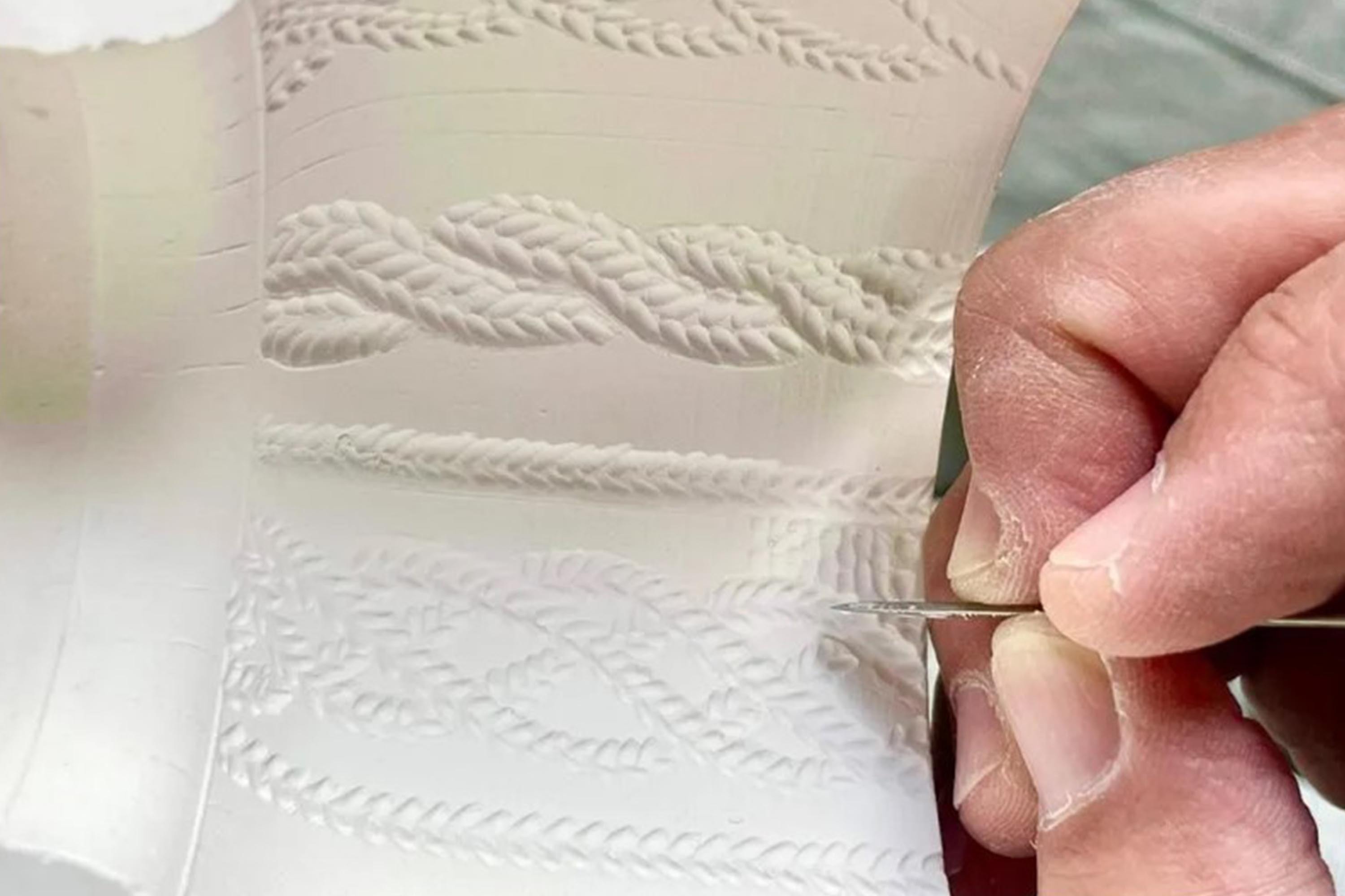 立體針織紋樣的日本陶瓷材質杯子