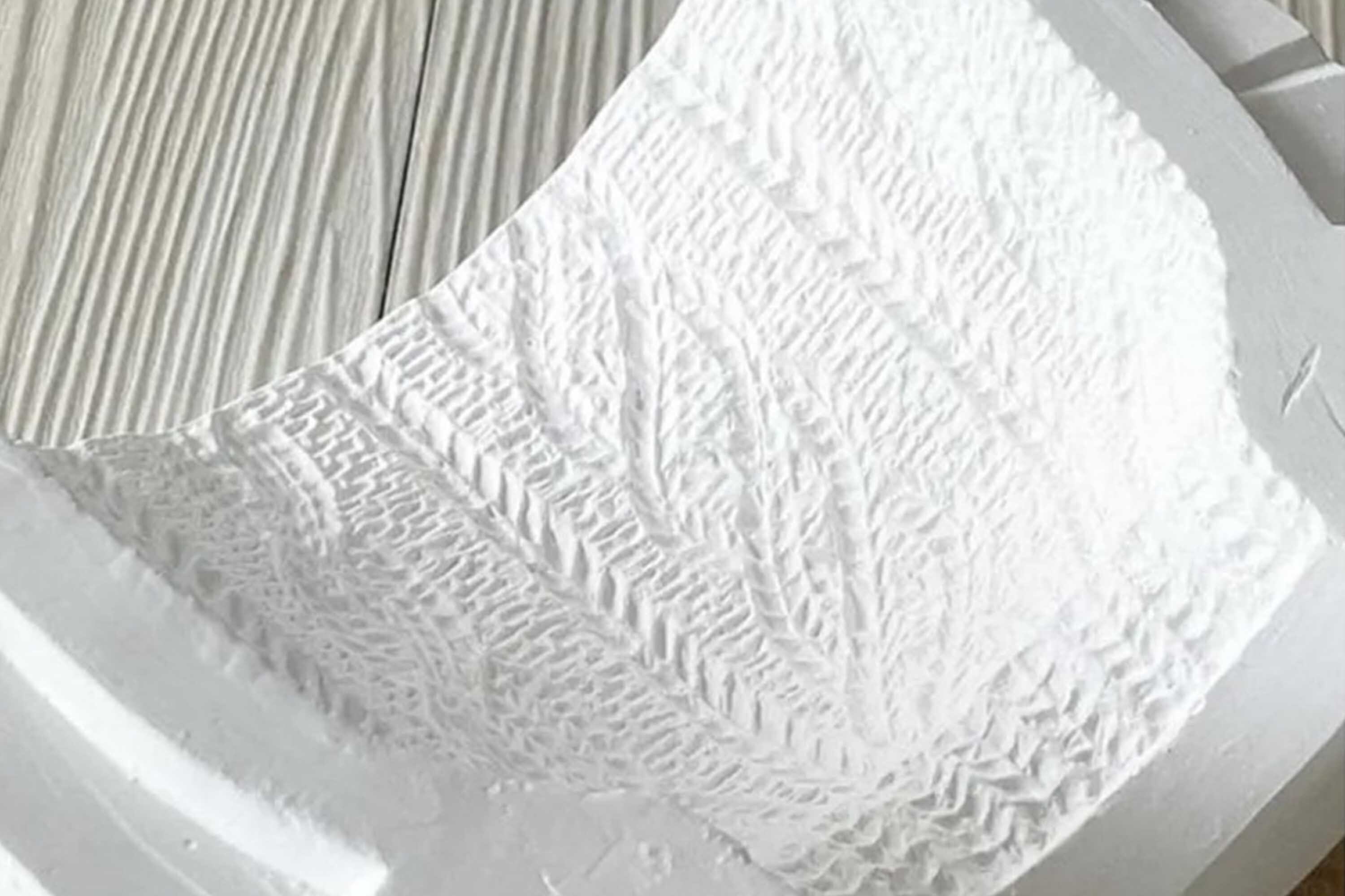 立體針織紋樣的日本陶瓷材質杯子