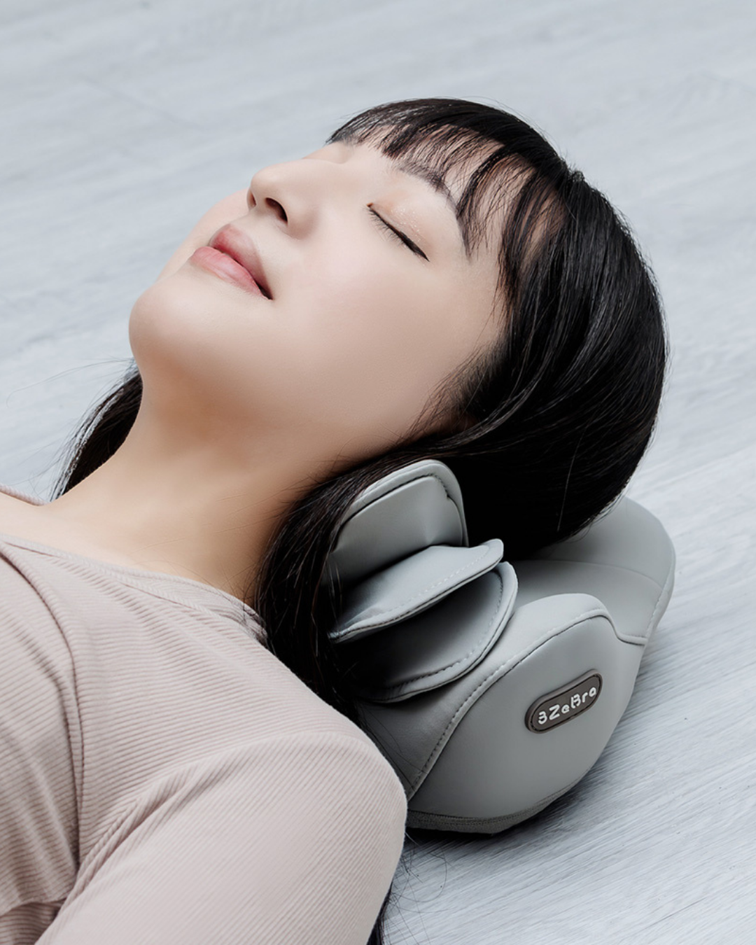 【3ZeBra】朵朵枕｜氣壓熱敷頸部按摩器