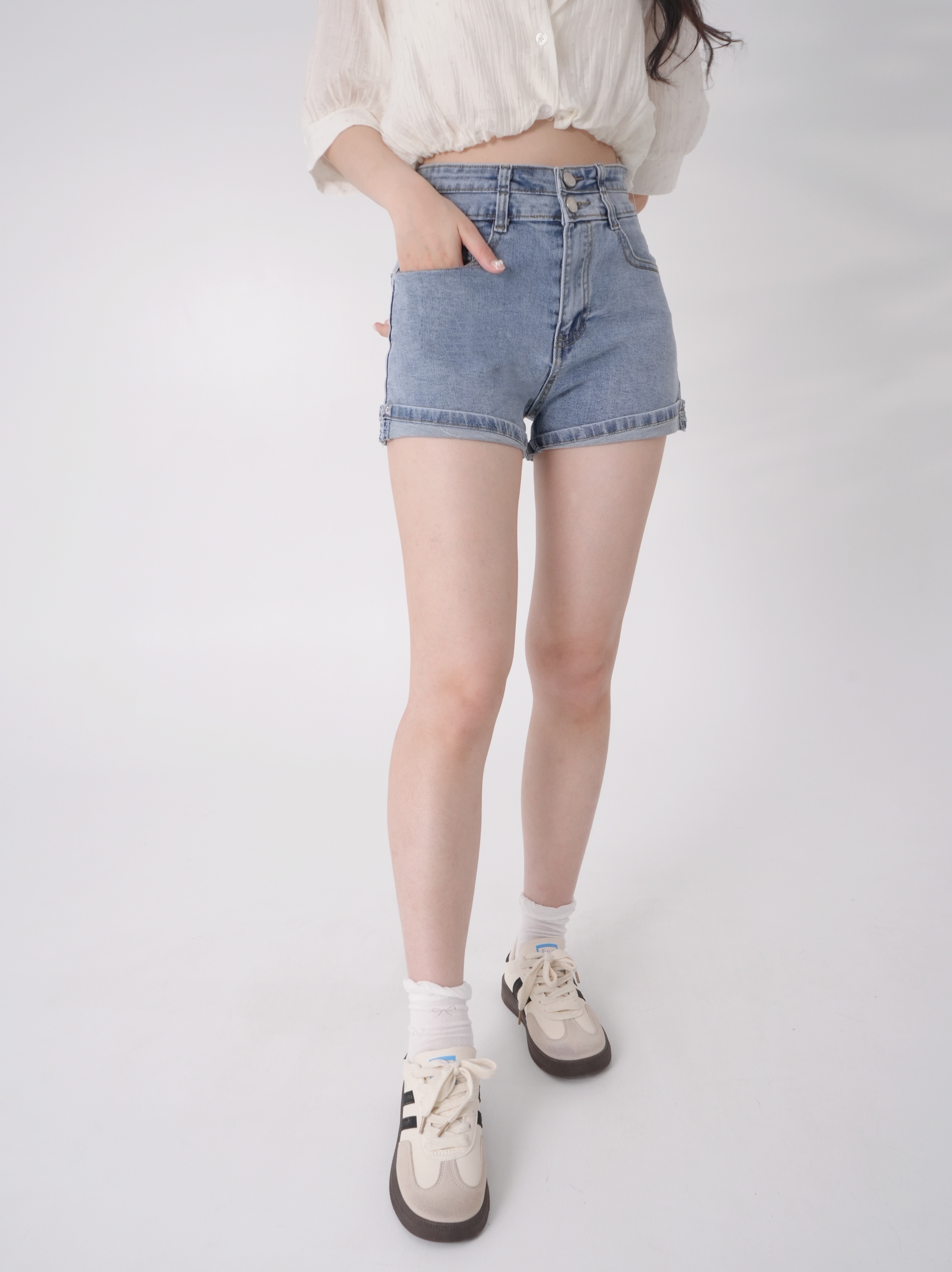 法朵Fado shop｜高腰雙釦捲管牛仔短褲 S-XL 2503009