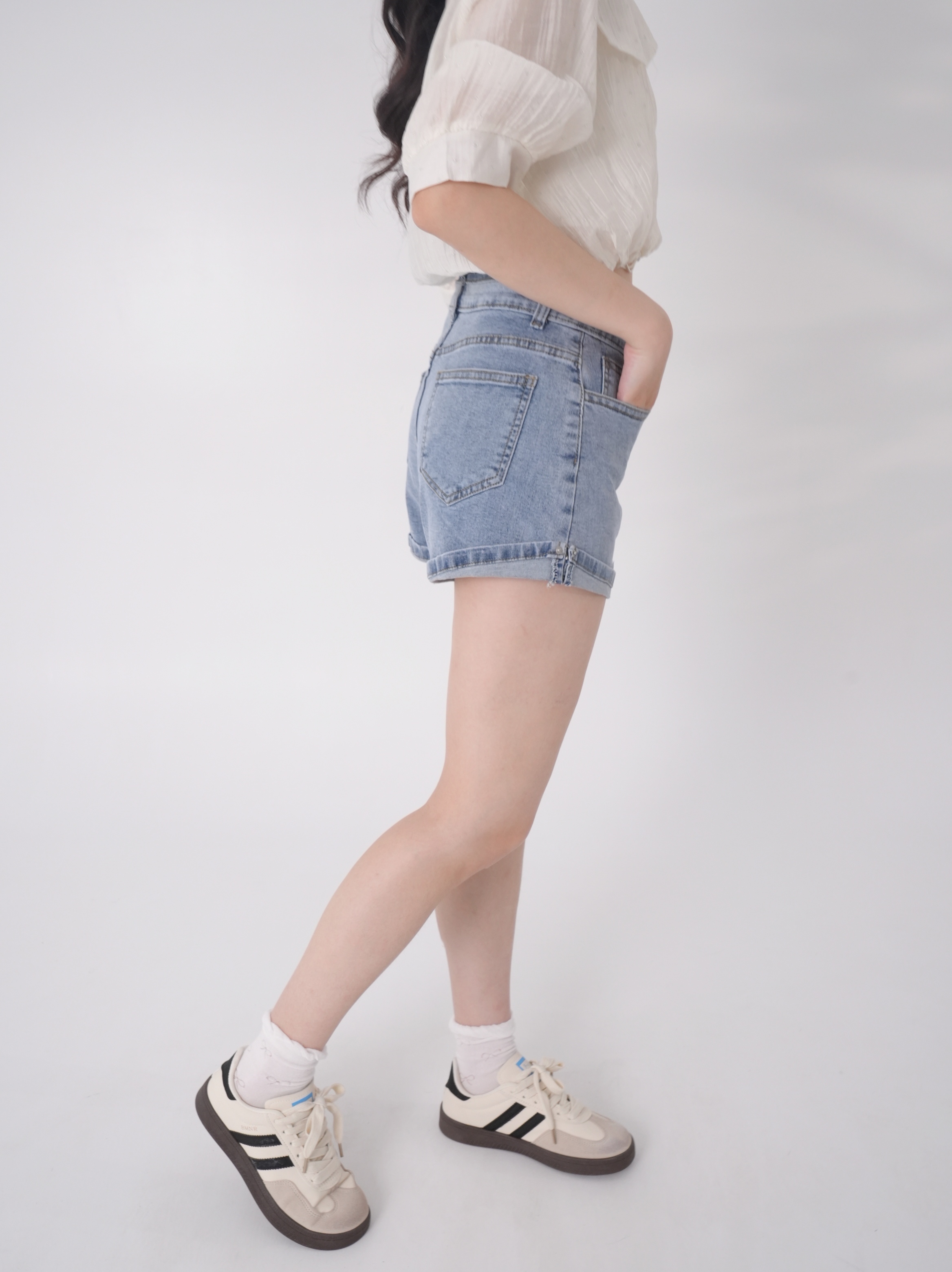 法朵Fado shop｜高腰雙釦捲管牛仔短褲 S-XL 2503009