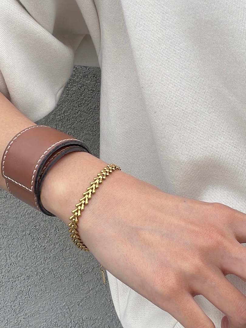 leaf chain bracelet