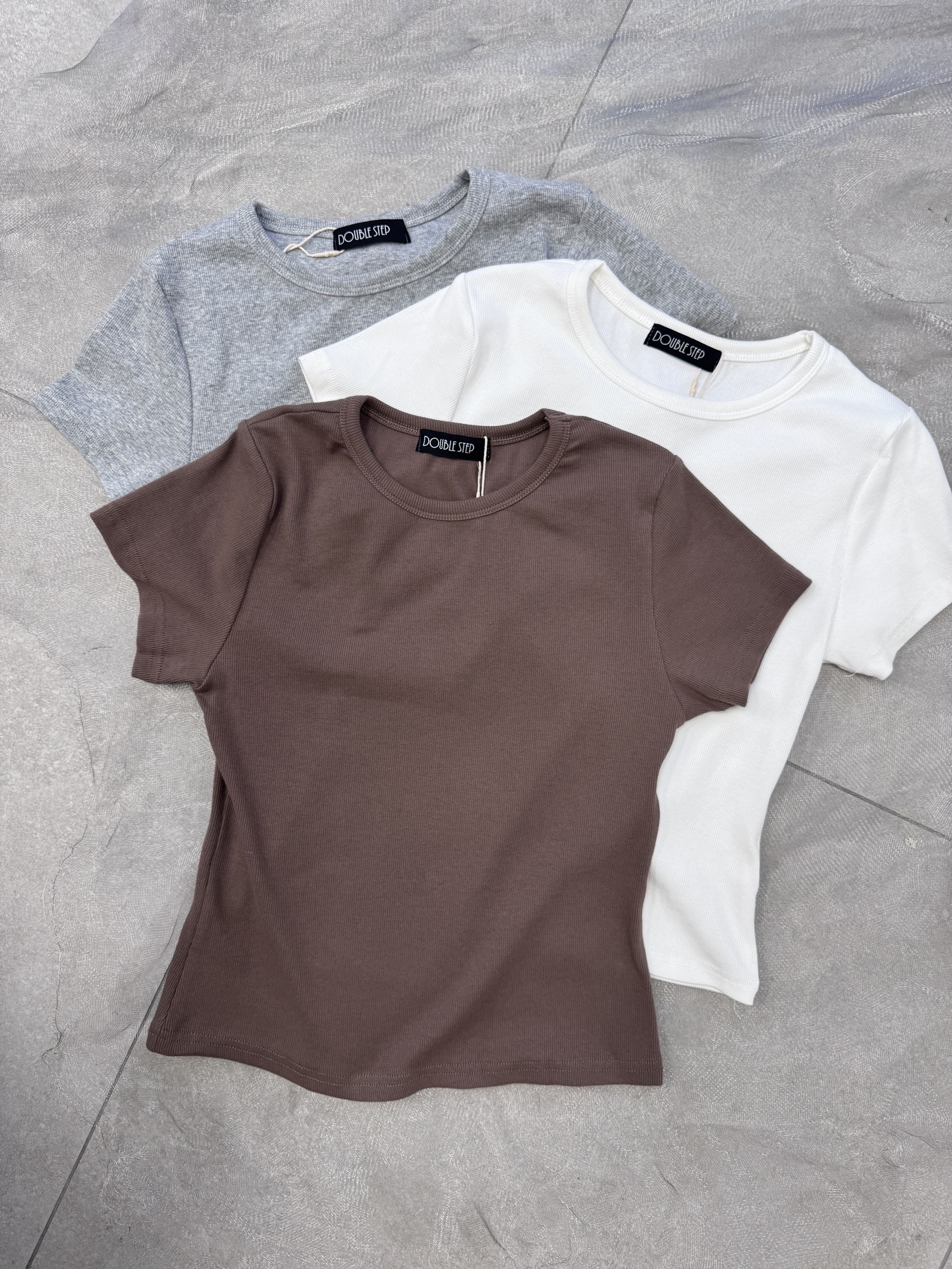 百搭合身大彈性TEE - BL52750 ( 3件即減$36）