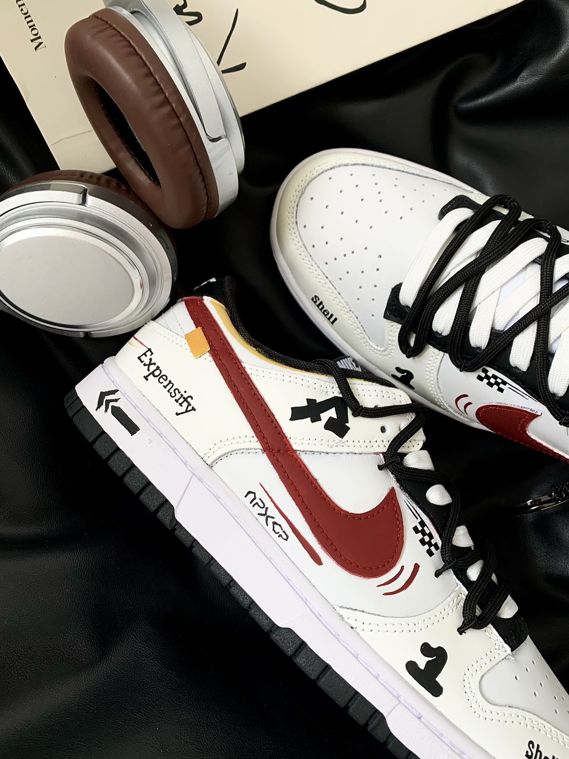 【訂製鞋款】Nike Dunk Low X F1 APXGP 致敬款 血輪眼 紅勾勾 白紅 雙鞋帶 休閒鞋