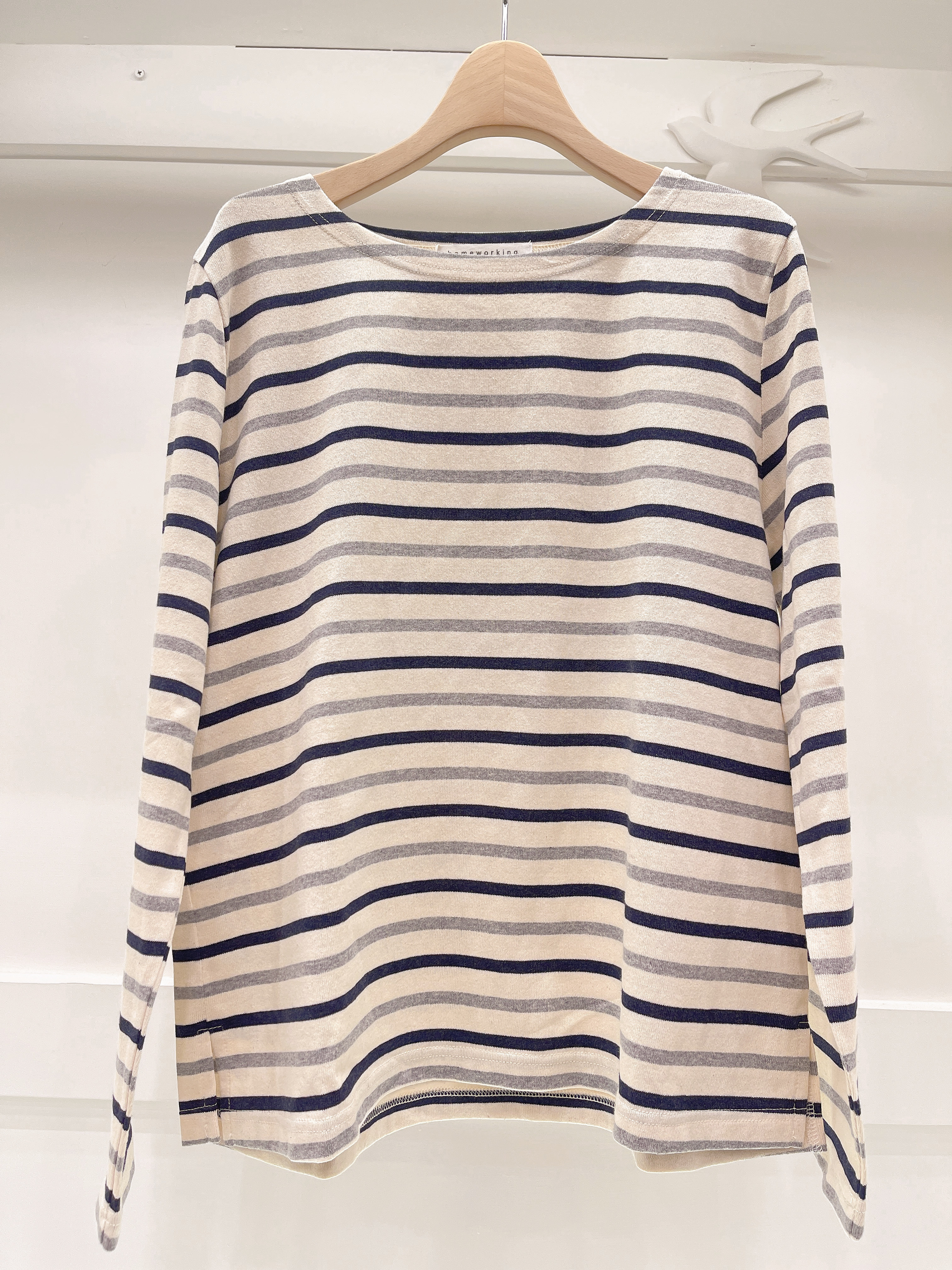 HW橫條長袖上衣