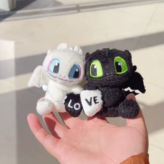 環球 x POTDEMIEL 正版 夜煞/光煞磁吸吊飾2入組 沒牙毛絨 玩偶 吊飾